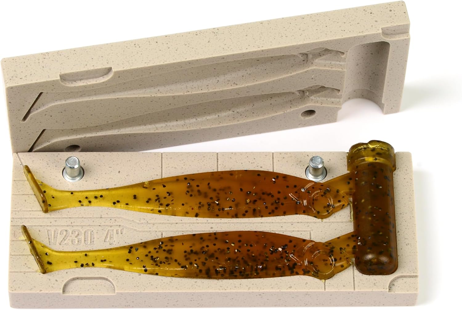 FatFish V230-2C Bait Mold Soft Plastiс Lure Making Injection Mold for Do-It Fishing Lures 4"