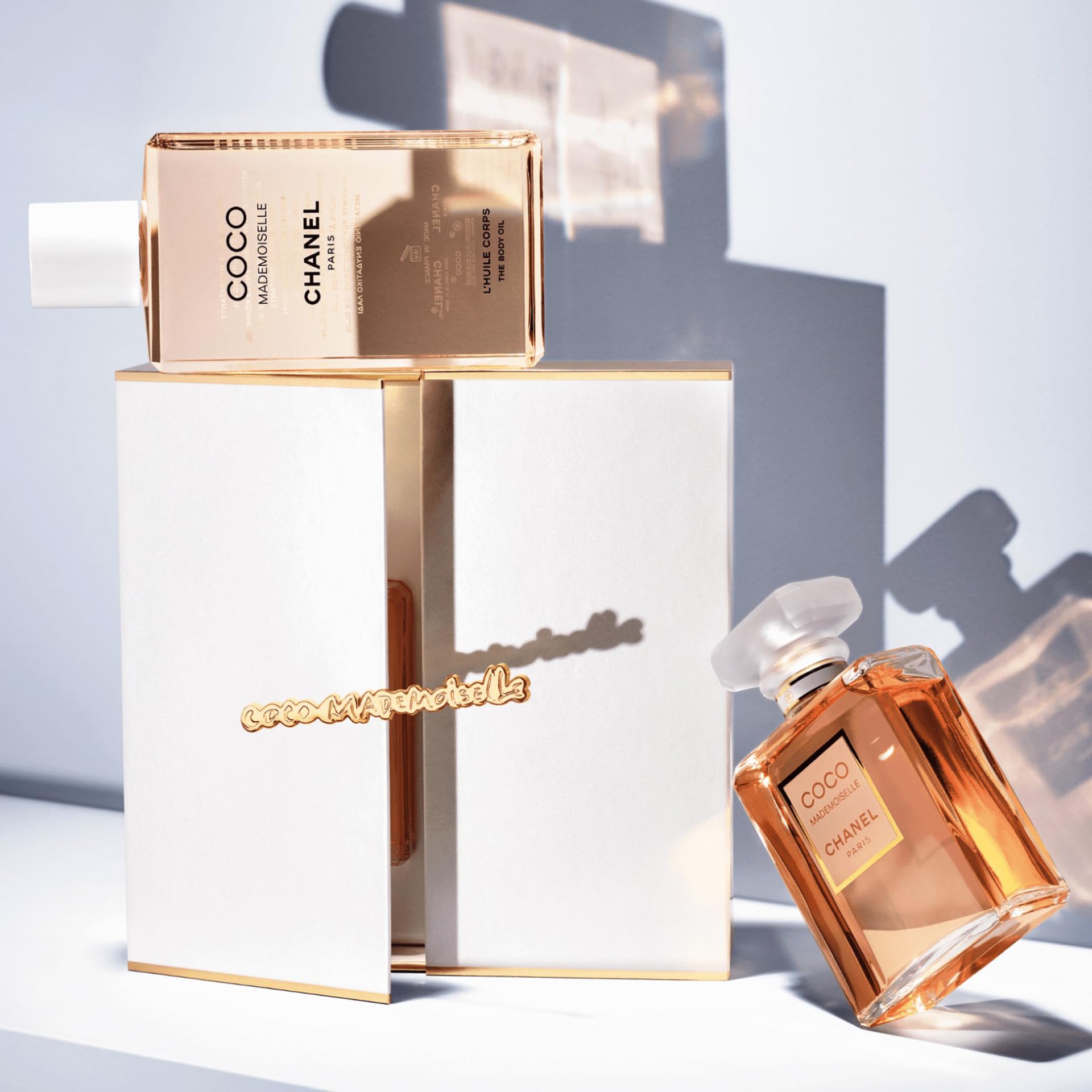 CHANEL ココ マドモアゼル オ―ドゥ パルファム シアター コフレ 【公式