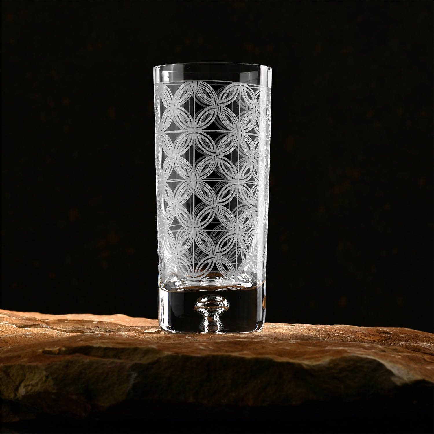 Krosno – Vasos para agua, zumos y bebidas de 300 ml – Juego de 4 piezas – Colección Saga – Cristal – Hechos a mano y tallados – Ideal como regalo