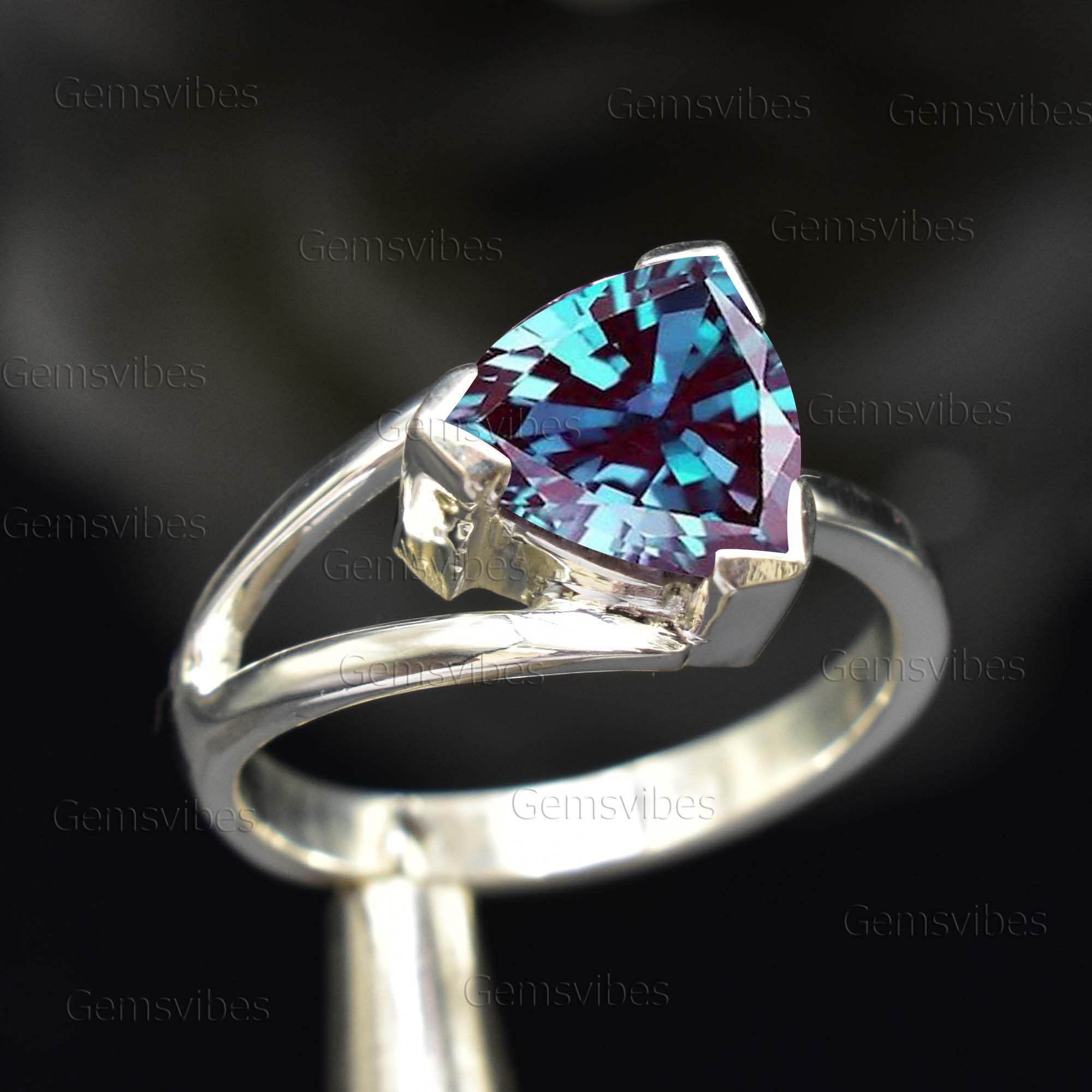 Anello con pietra preziosa di alessandrite che cambia colore per donna, anello in argento sterling 925, regalo di nozze per lei, elegante anello di alessandrite (oro giallo), misura 6