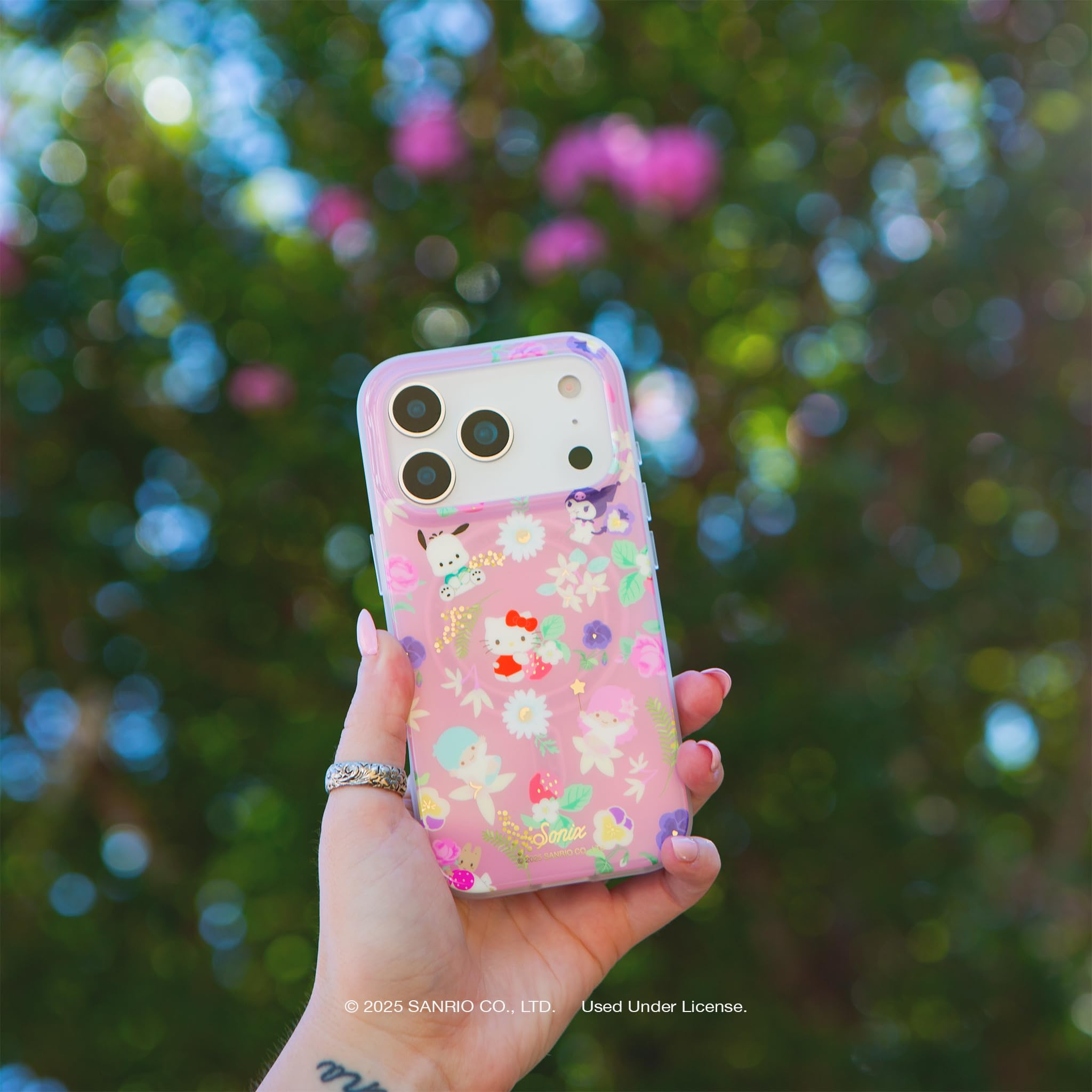 Amazon.com: Sonix x Sanrio Case + Kuromi Adjustable Phone Stand