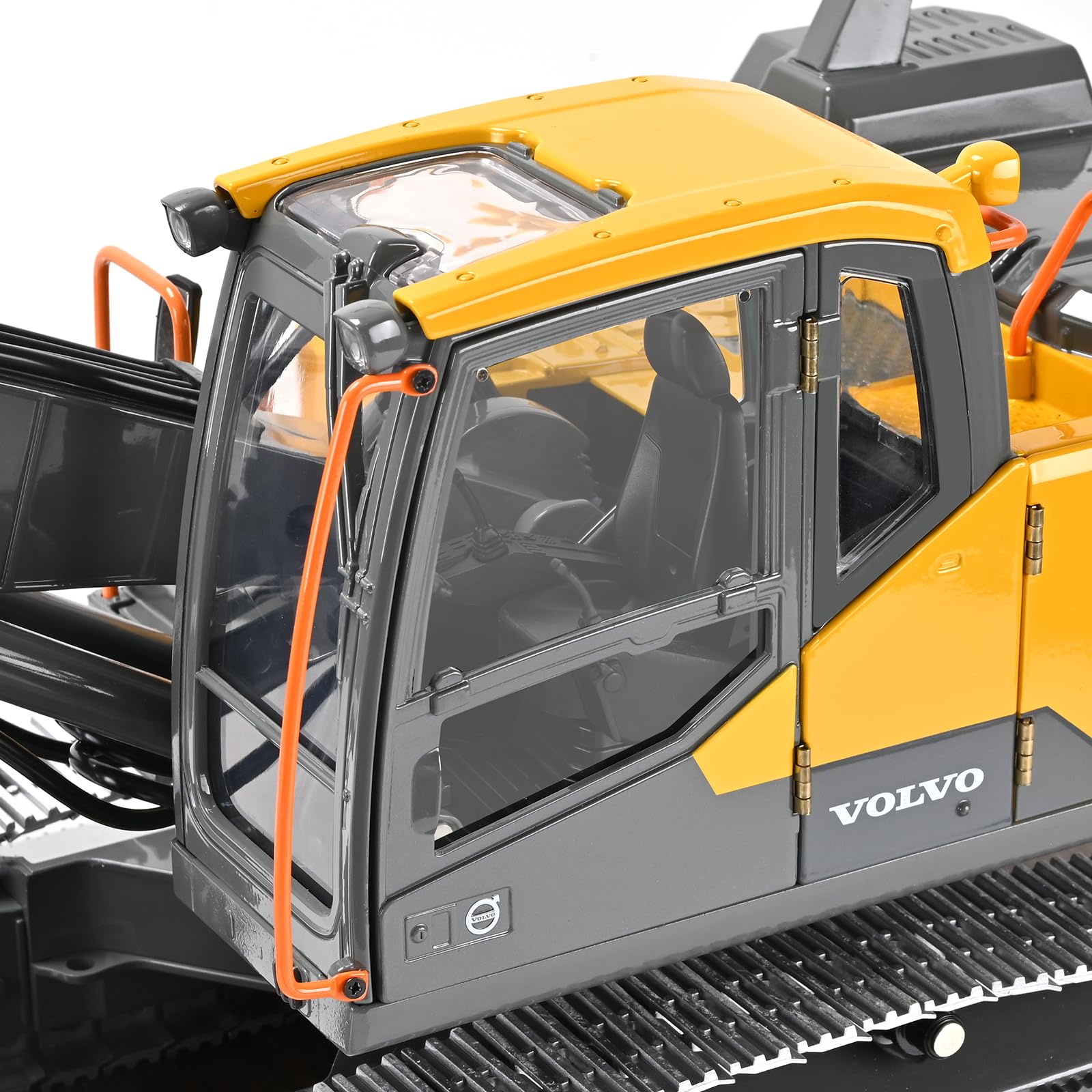 Amazon.com: DOUBLE E Hobby Volvo EC160E Remote Control Excavator