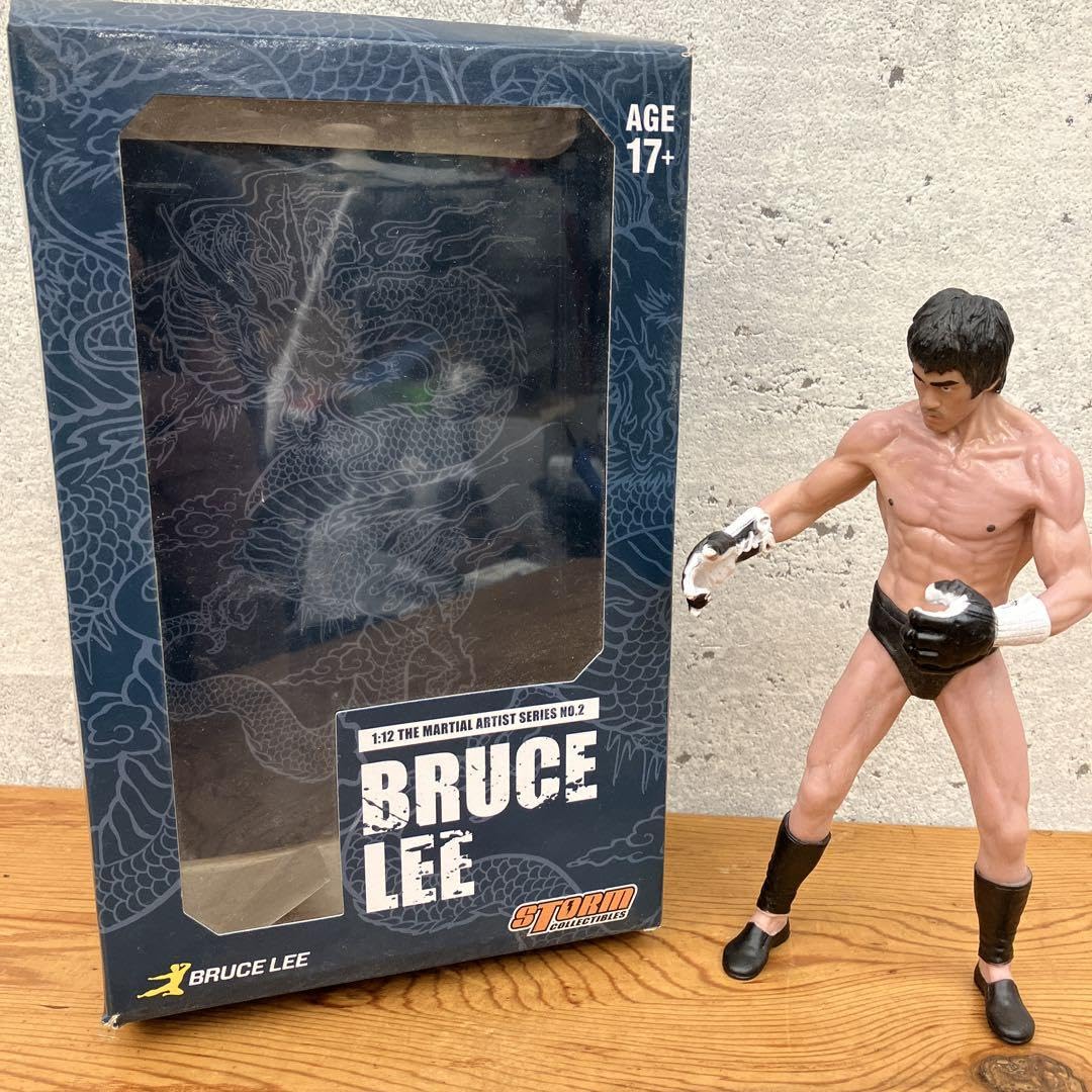 Amazon.co.jp: ストームコレクティブルズ ブルースリー 1/12スケール 