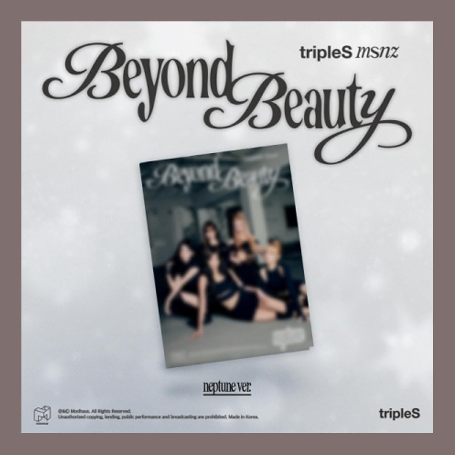 tripleS msnz Mini Album Beyond Beauty (Booklet - Neptune Ver.)