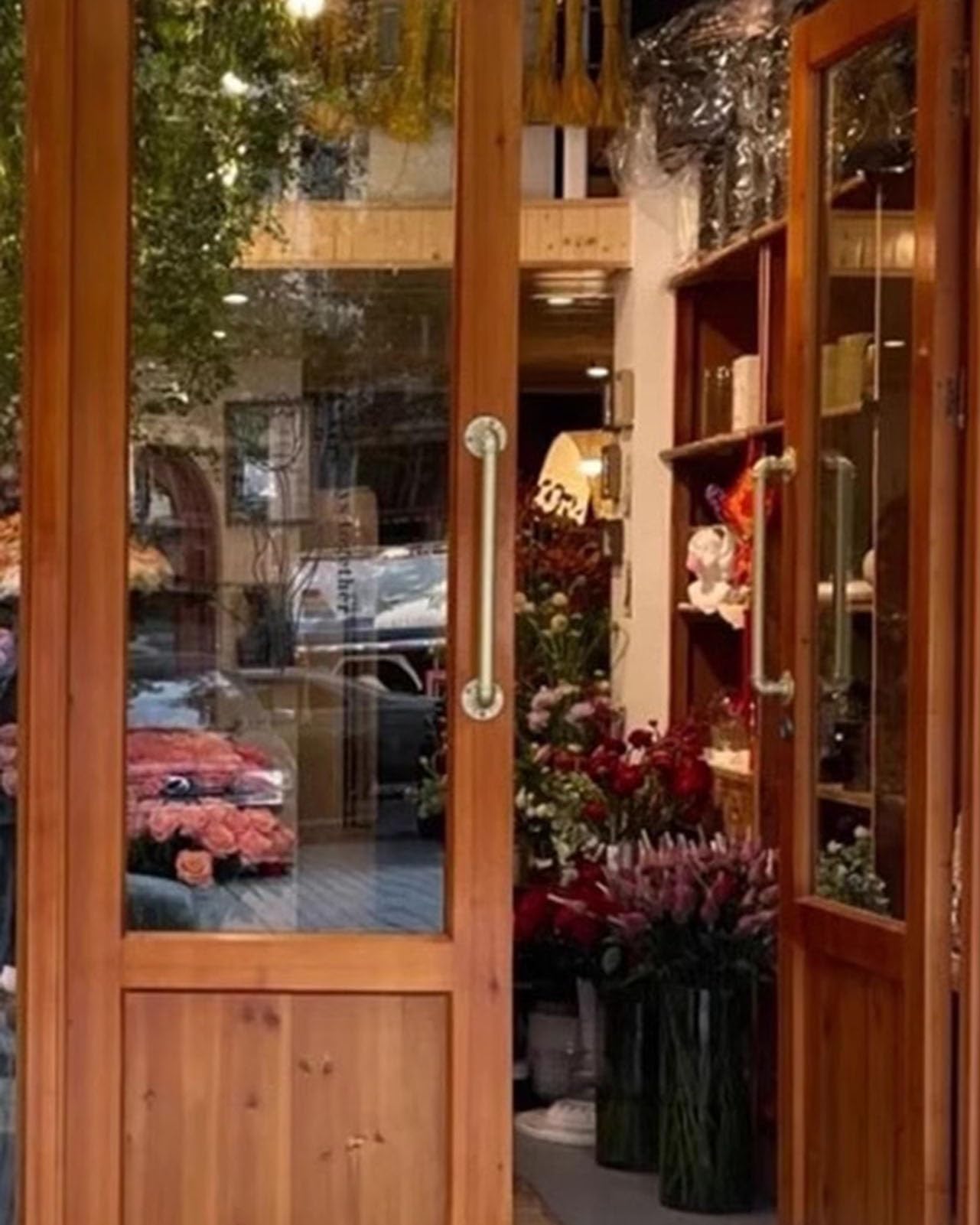 Poignées tubulaires rondes pour réinventer votre salon avec une porte coulissante