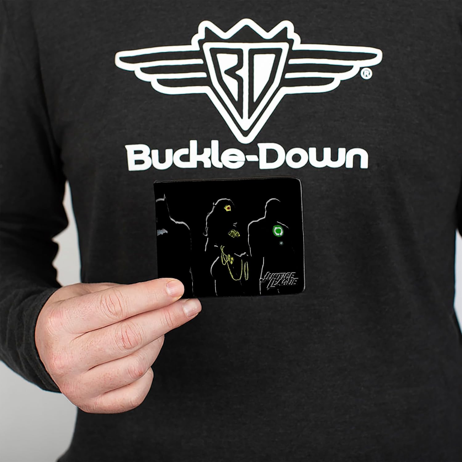 Buckle-Down mens Buckle-down Pu Bifold - Justice League 5-superhero Silhouette Group Pose Black/Multi Color Bi Fold Wallet, Multicolor, 4.0 x 3.5 US