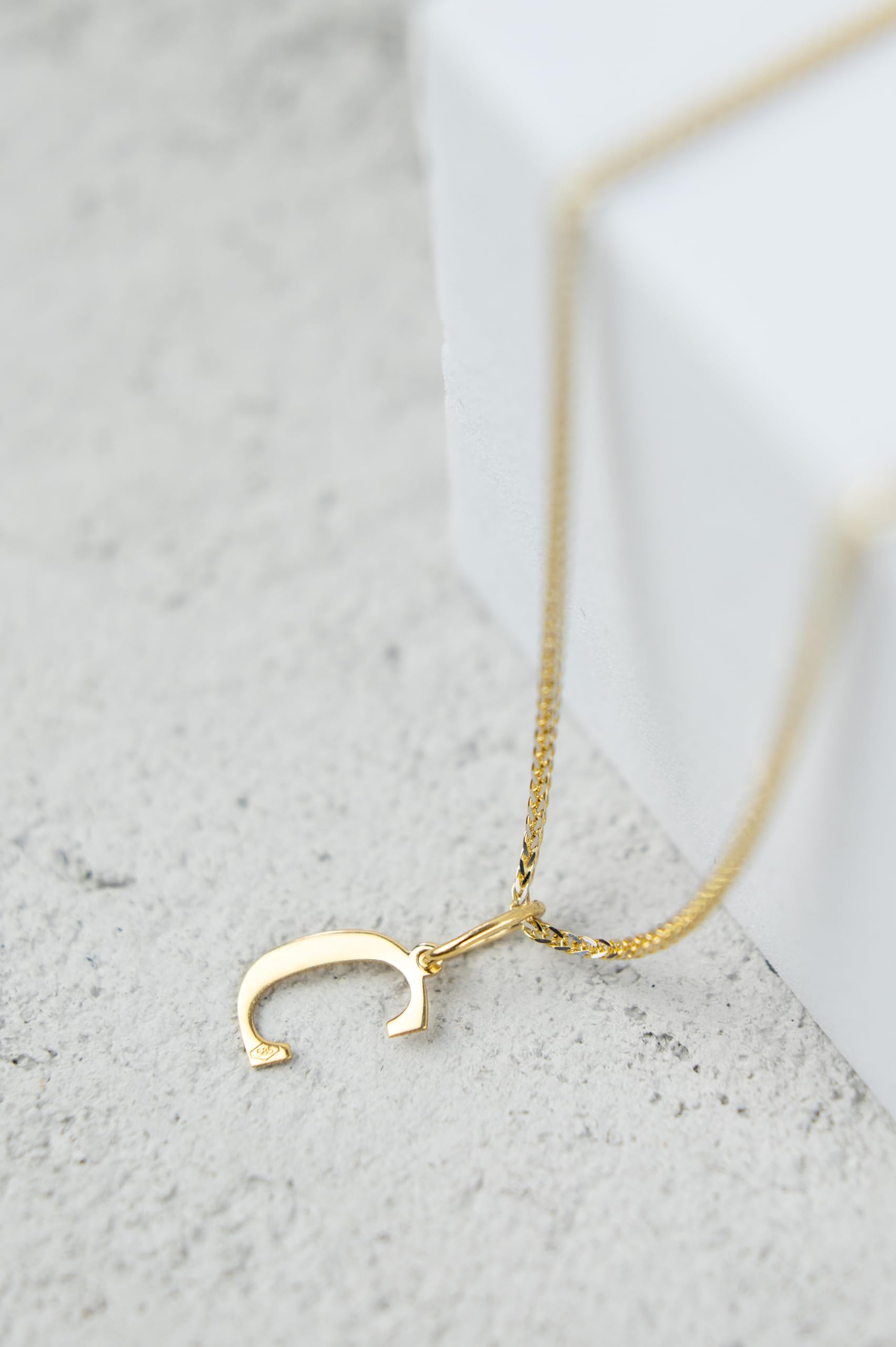 Rodium – Buchstabenanhänger C aus 585er Gelbgold – 14-Karat-Initialen-Anhänger für Halskette oder Armband – Geschenk für Frauen – hergestellt in Italien