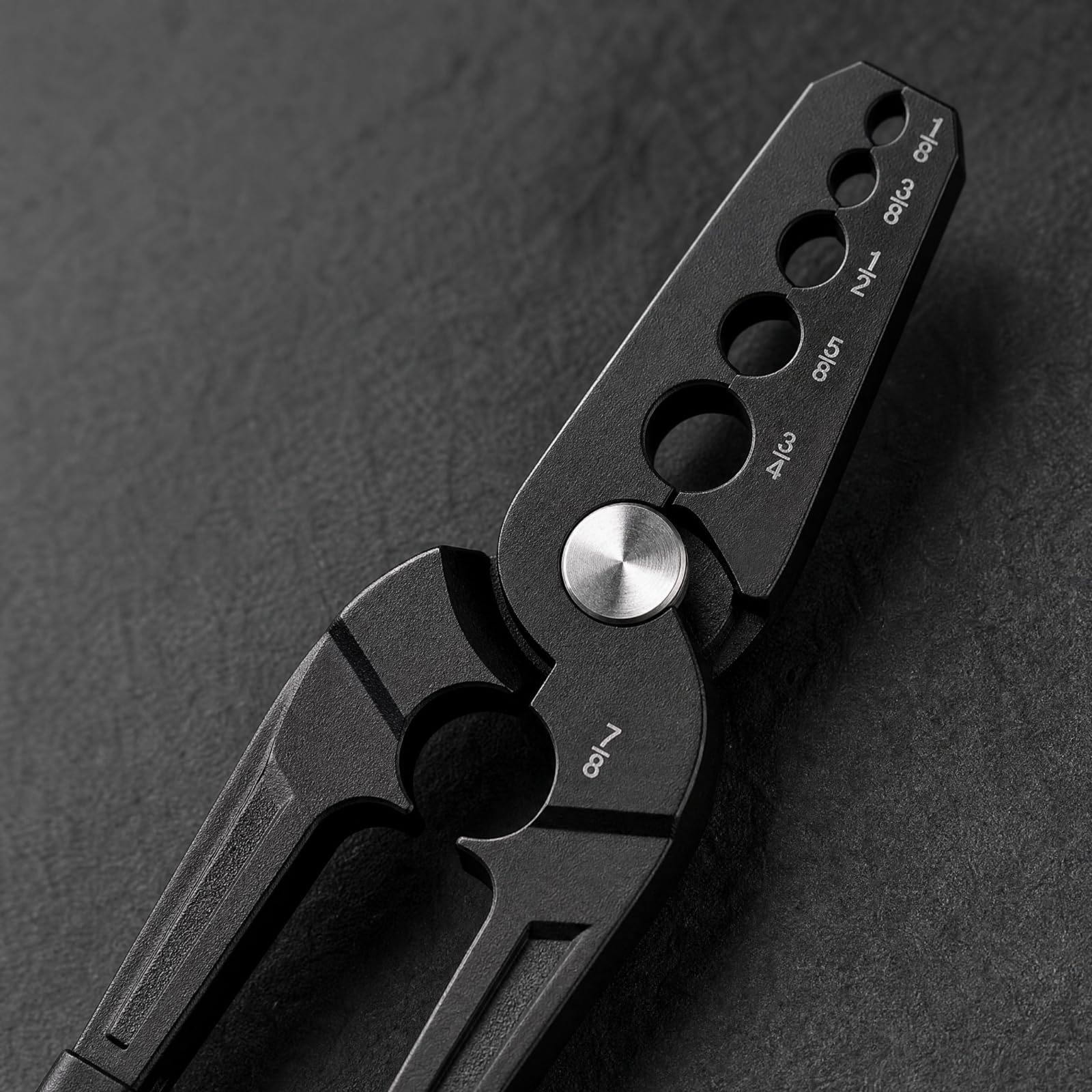 Pince pour Tubes En Cuivre Polyvalent