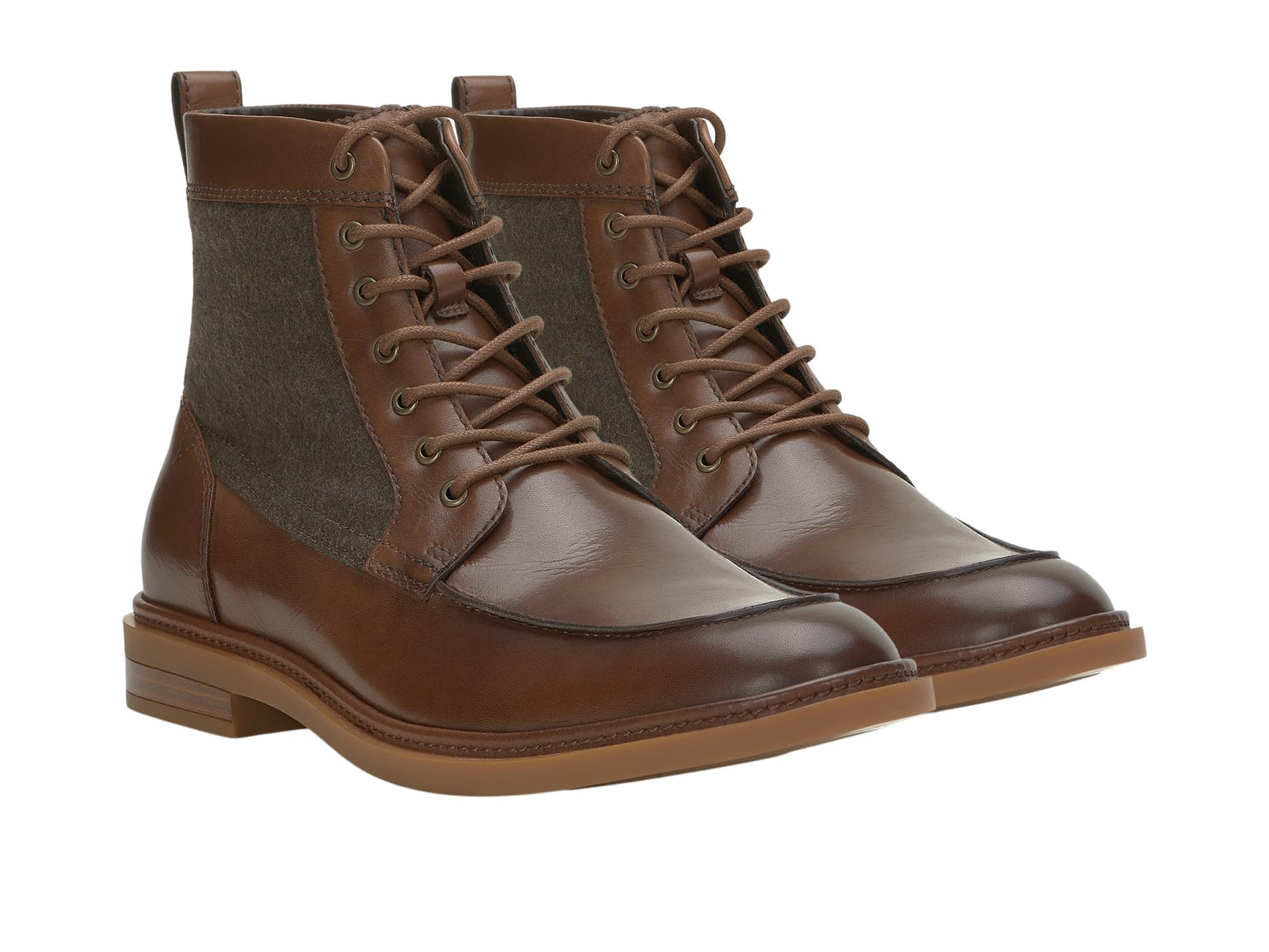 Vince Camuto Men's Bendmore Lace-up Chukka Boots