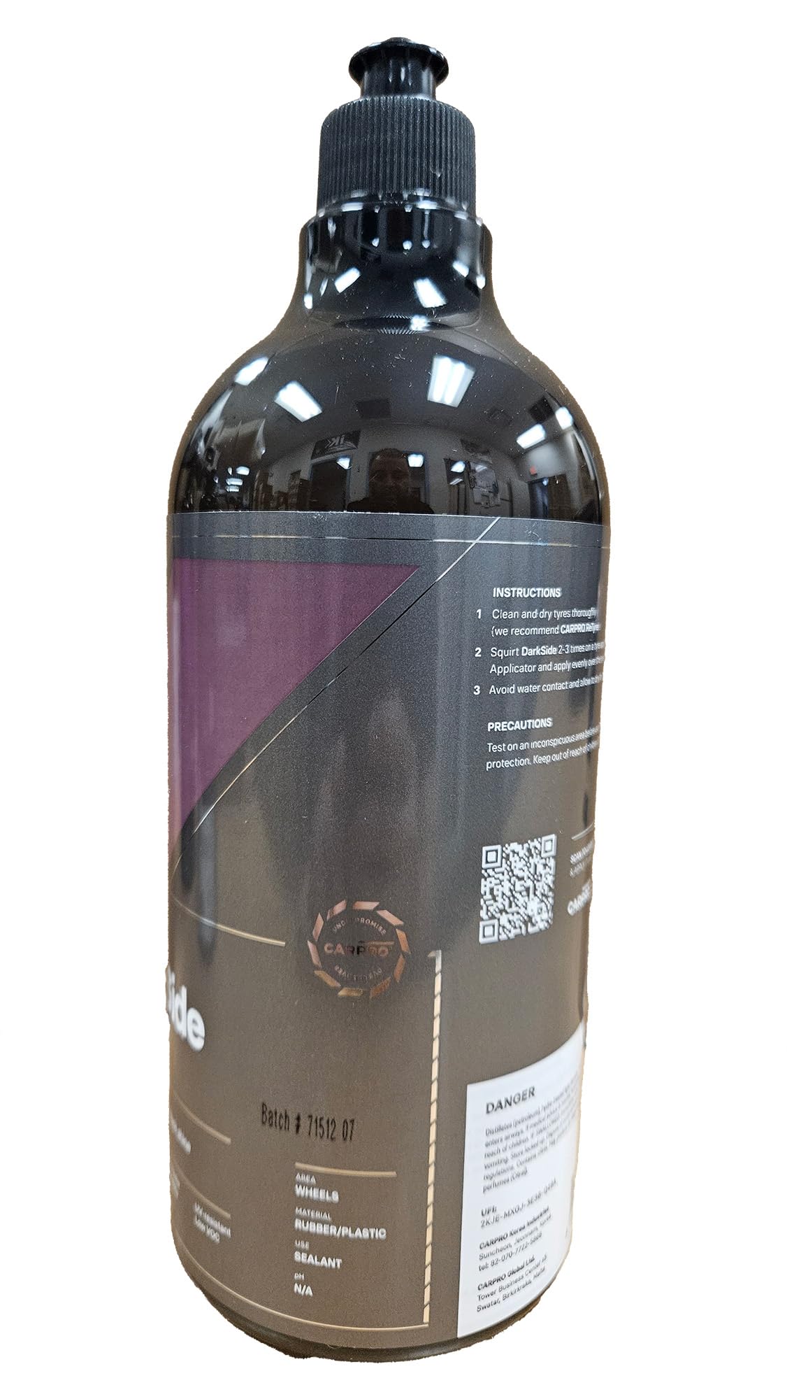CarPro DarkSide Tyre & Rubber Sealant Revêtement pour pneus et caoutchouc 1000 ml
