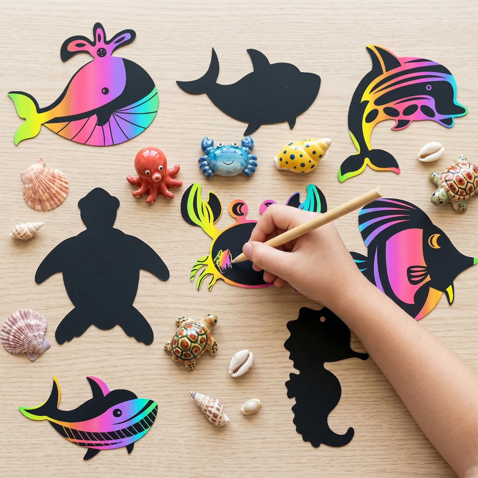 48 unidades de animales marinos para rascar, papel rascador de arco iris, con palos de madera y cinta, manualidades para el mundo submarino, fiestas, cumpleaños, fiestas, regalos