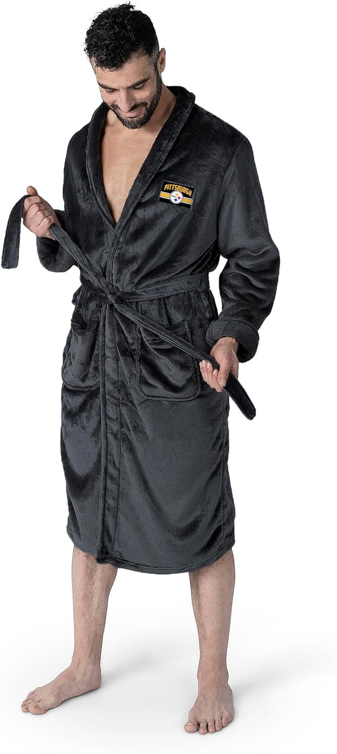 Northwest NFL Pittsburgh Steelers Silk Touch Bath Robe, Large/X-Large, Rollout Black