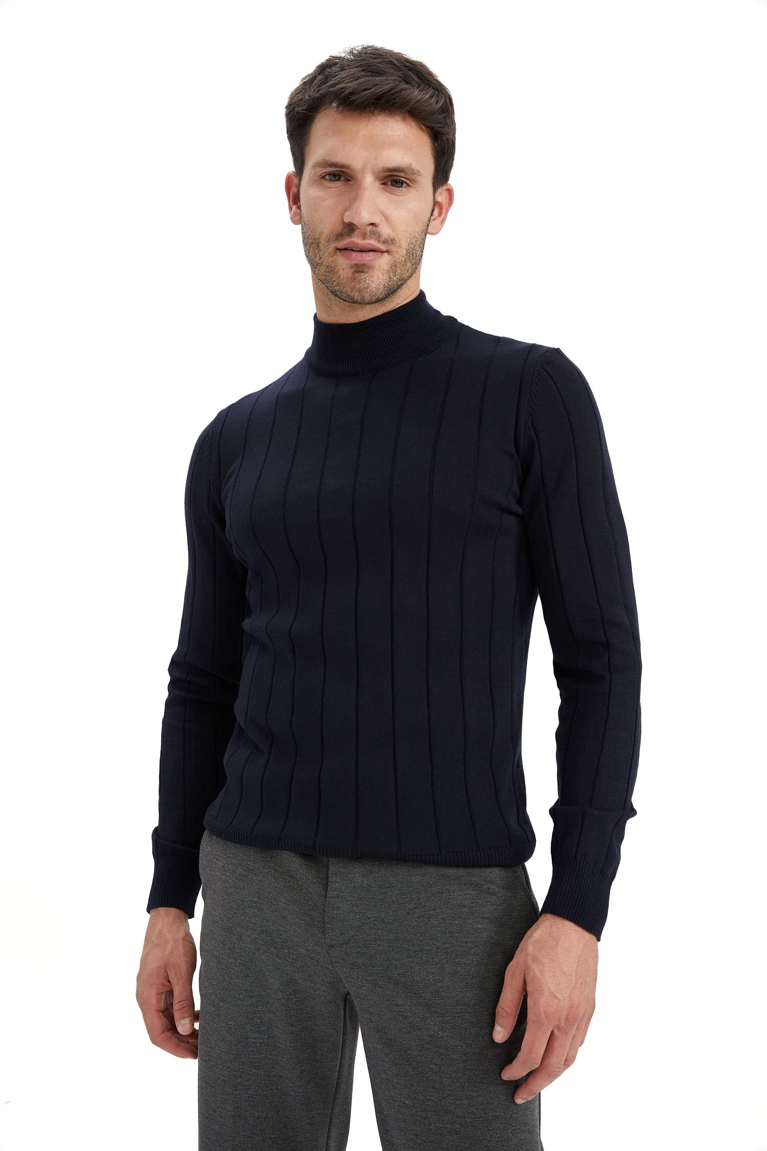 Erkek Slim Fit Yarım Balıkçı Yaka Kazak