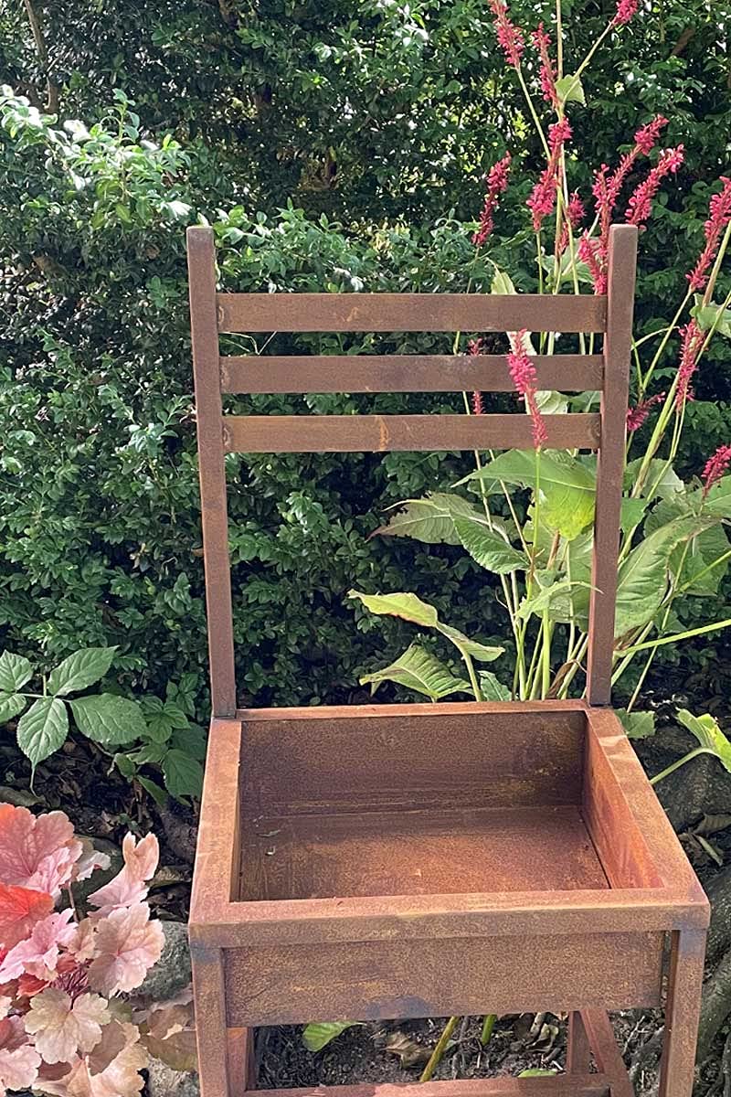 KUHEIGA Stuhl zum Bepflanzen aus Metall,H: 90cm, Edelrost Stuhl Garten, Pflanzstuhl Garten Metall