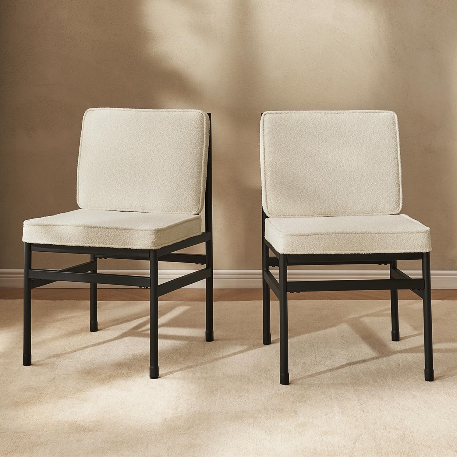 mopio Odelia White Boucle Dining Chairs Set of 2, Modern Kitchen Chairs with Removable Boucle Cushion Covers and Black Rust-Free Metal Legs (Set of 2, Pearl White Boucle)