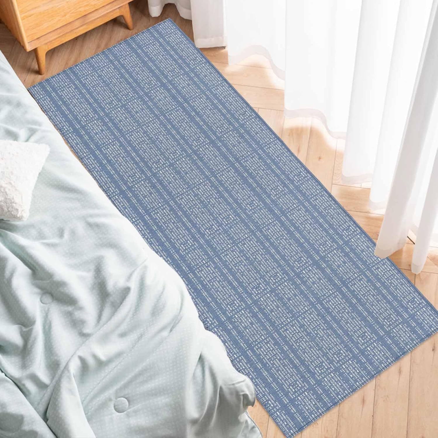 Teamery Kitchen Mats for Floor Gradient Blue Boho Geometric Washable Non Slip Kitchen Rugs 1PCS, Modern Minimalist Art Absorbent Standing Mats for Sink Bathroom Office Living Room 23.6x70.9in