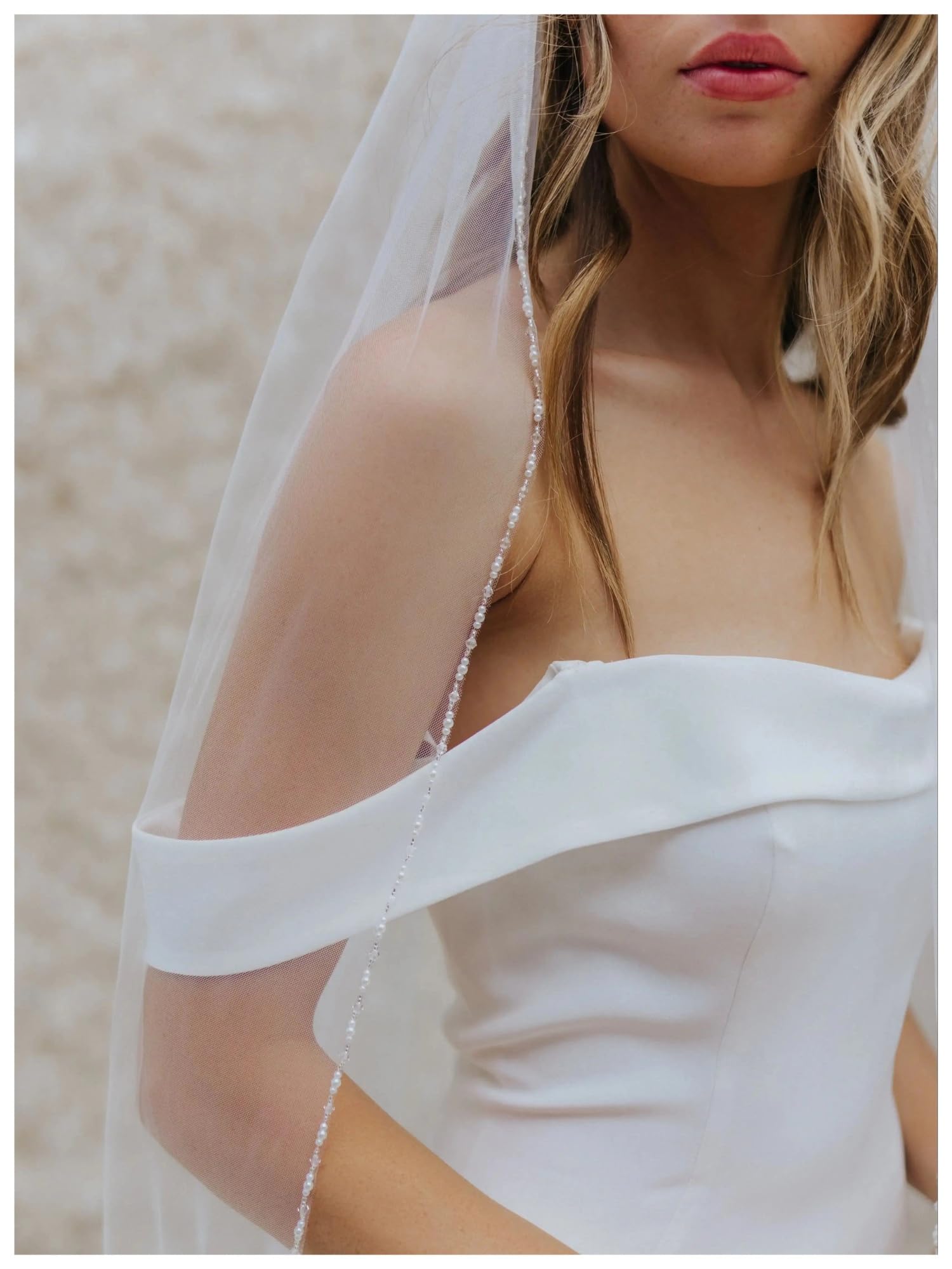 Abito Da Sposa Veli da sposa di cristallo perline 1 livello lunghezza punta delle dita velo matrimonio con bordo trim accessorio capelli tulle morbido pettine velo da sposa