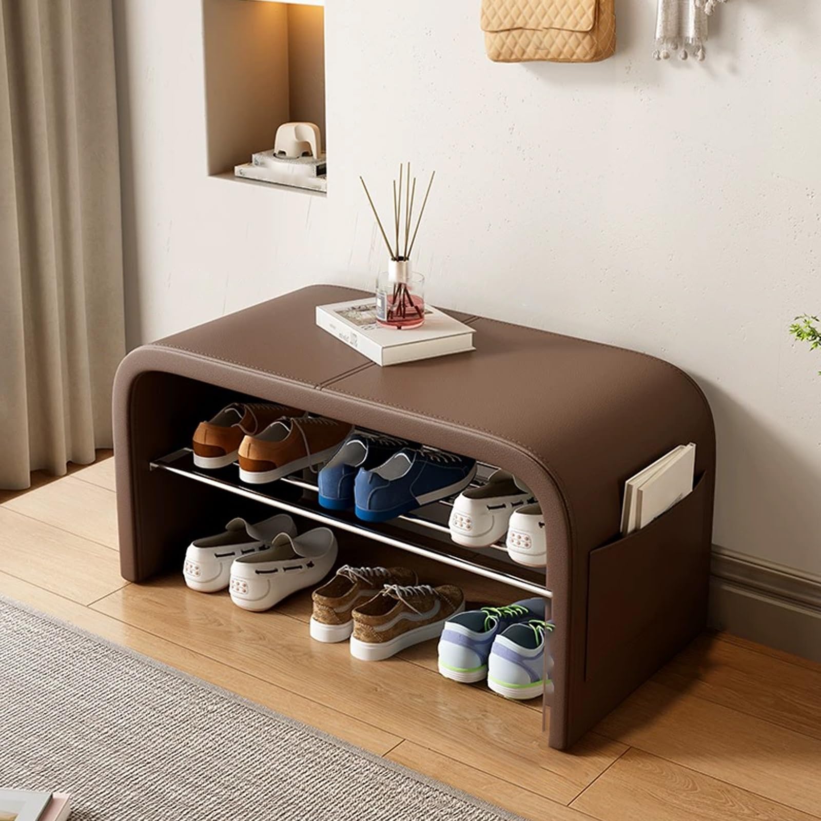 Solution d'ameublement moderne étagère à chaussures au design soigné