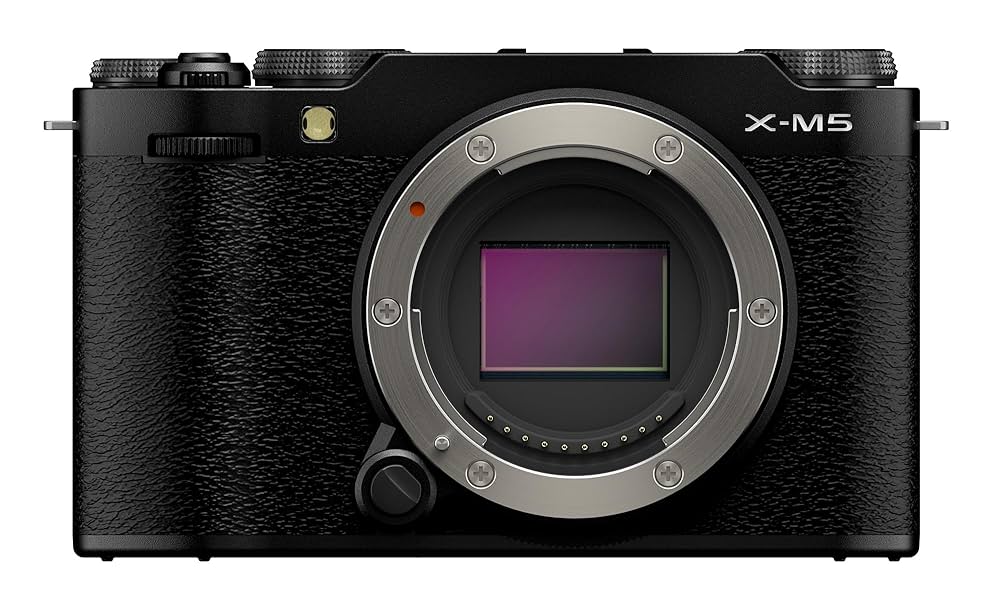 Amazon | Fujifilm X-M5 ミラーレスデジタルカメラ本体