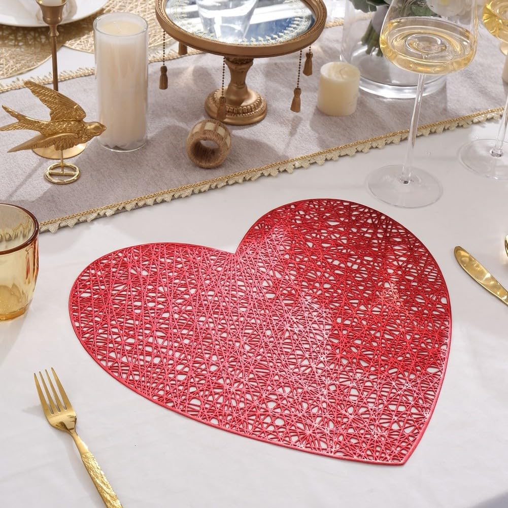 Sets de table en PVC FACAIIO lot de 6 avec dessous de verre design entrelacé cœur