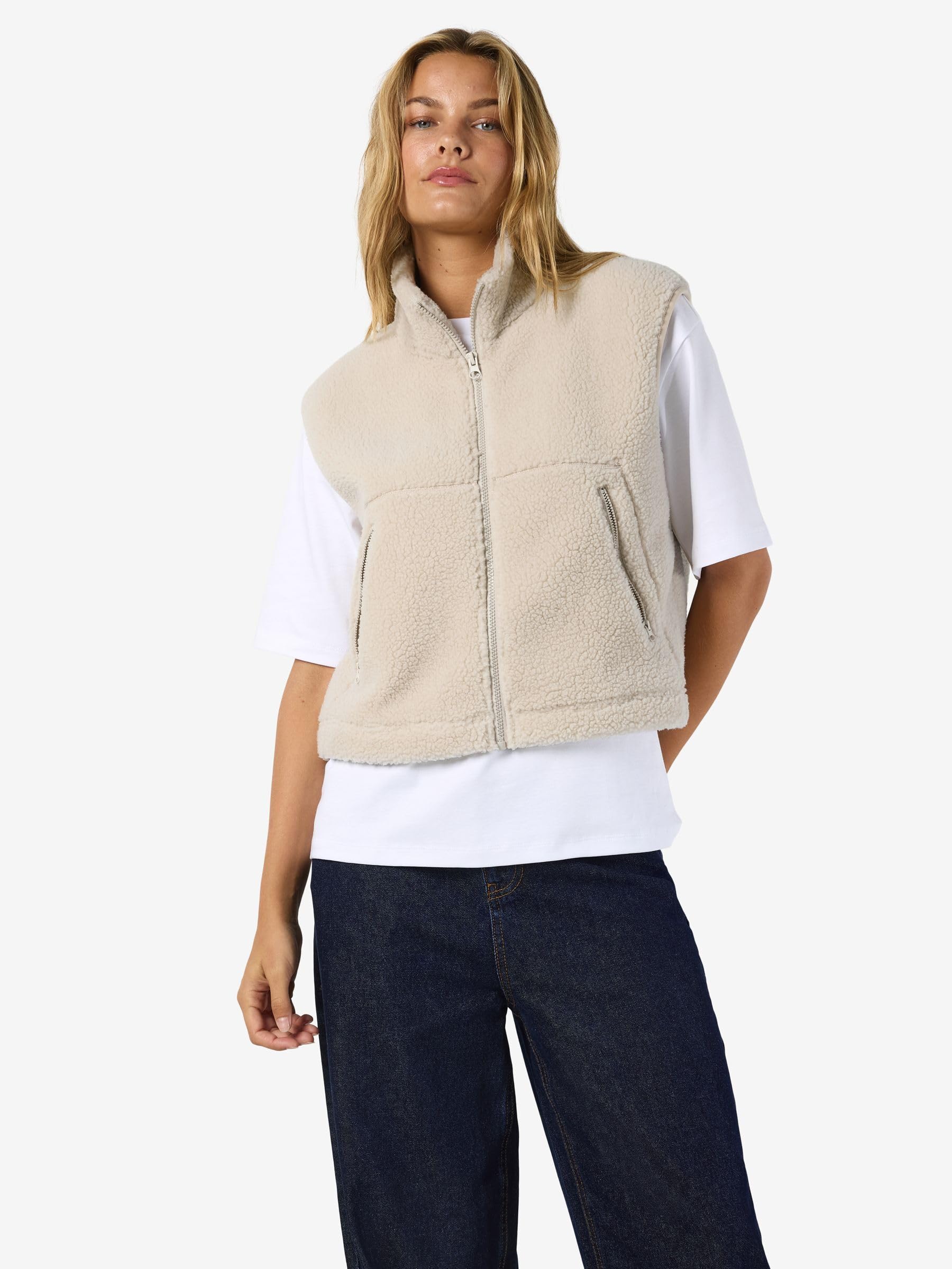 NOISY MAY Damen Nmmasey Short Teddy Vest FWD Noos