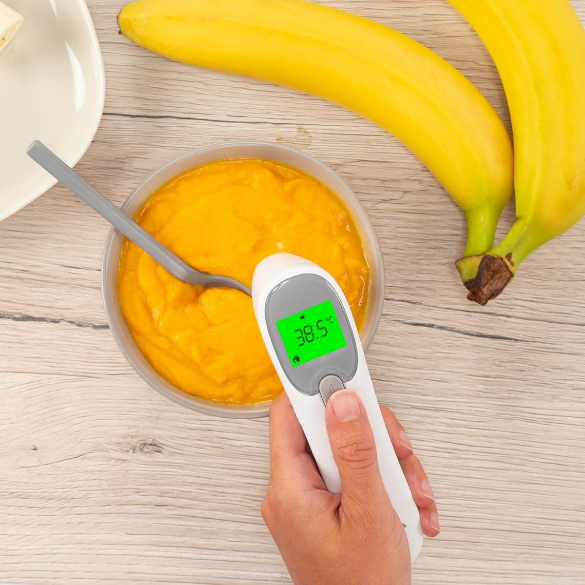 reer Colour SkinTemp 3 in 1, termometro a infrarossi senza contatto, per una misurazione accurata sulla fronte, ideale per neonati e bambini