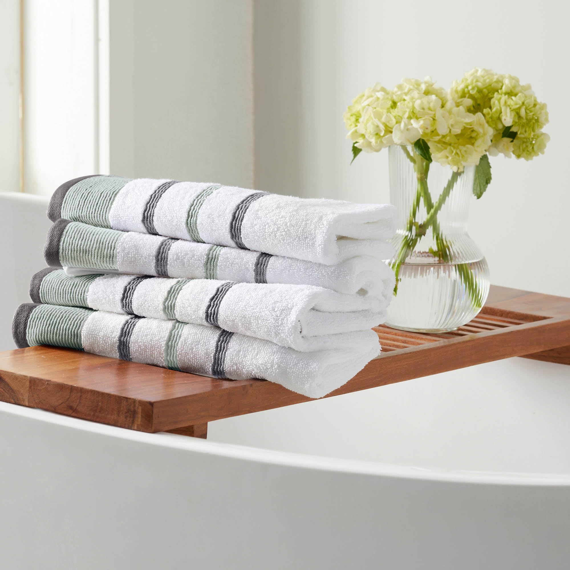 Amazon.com: Great Bay Home Decorative Hand Towel Set - Luxury
