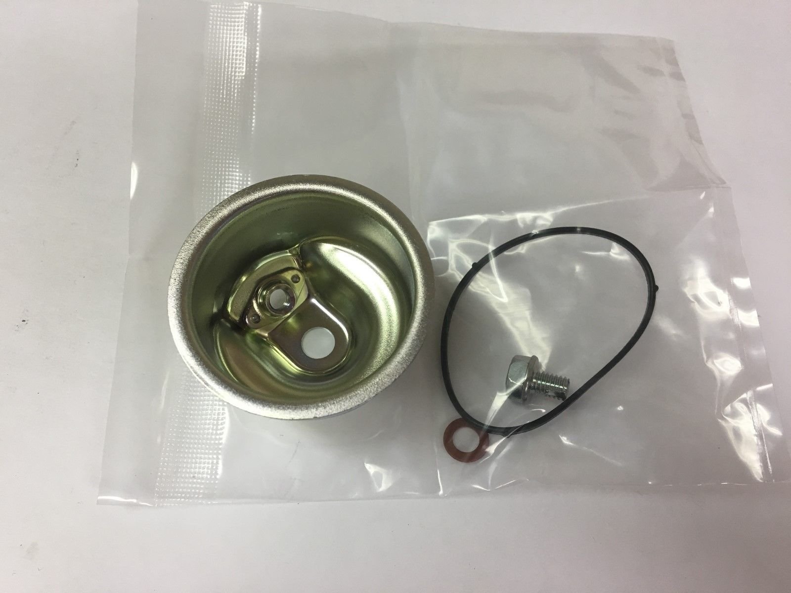Amazon.com: Honda 16015-ZE0-831 Chamber Set Float : Automotive