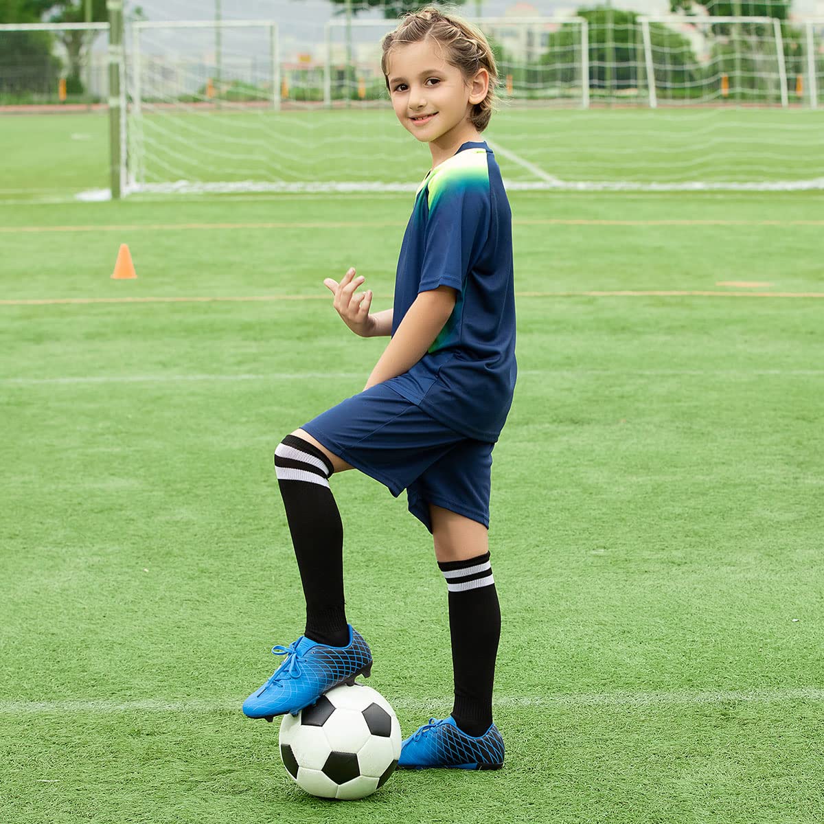 JABASIC Dziecięce buty piłkarskie dla chłopców i dziewczynek, sportowe buty do piłki nożnej