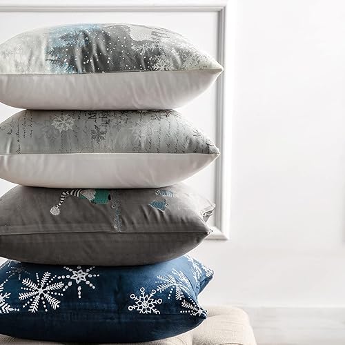 Miniatura 5 de Phantoscope juego de 4fundas de almohada decorativas de terciopelo suave con bordados, para Navidad, con copos de nieve, árboles, duendes, ciervos