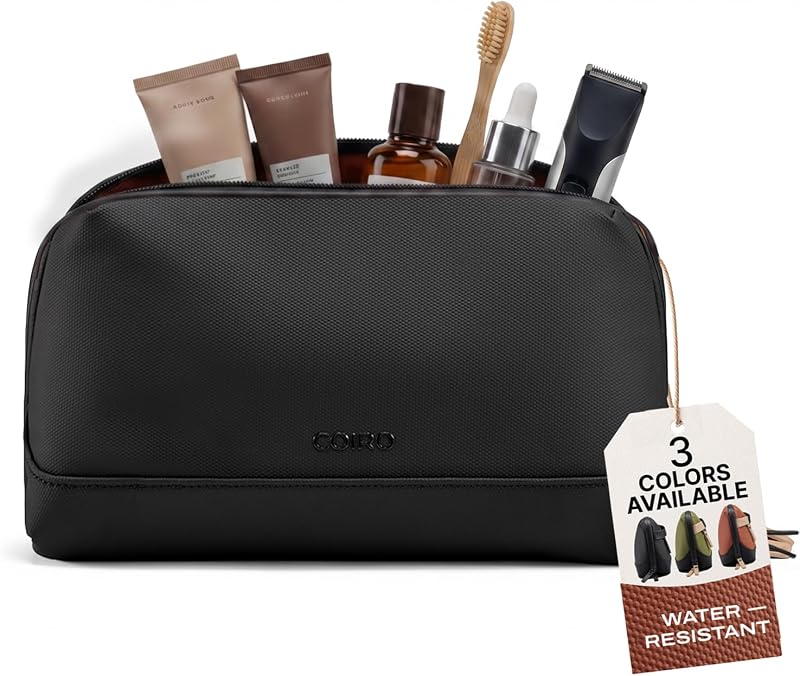 Necessaire de viagem C Coiro com gancho, compartimentos e fechamento por zíper, preta, 1 unidade