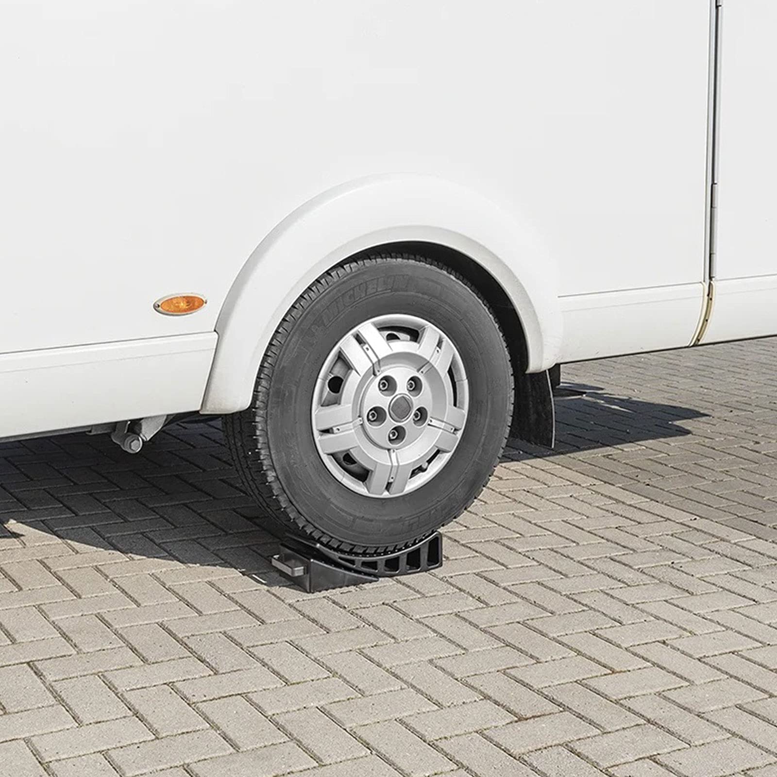 Cuneo di livellamento rotondo e cuneo per roulotte e camper a forma di muro