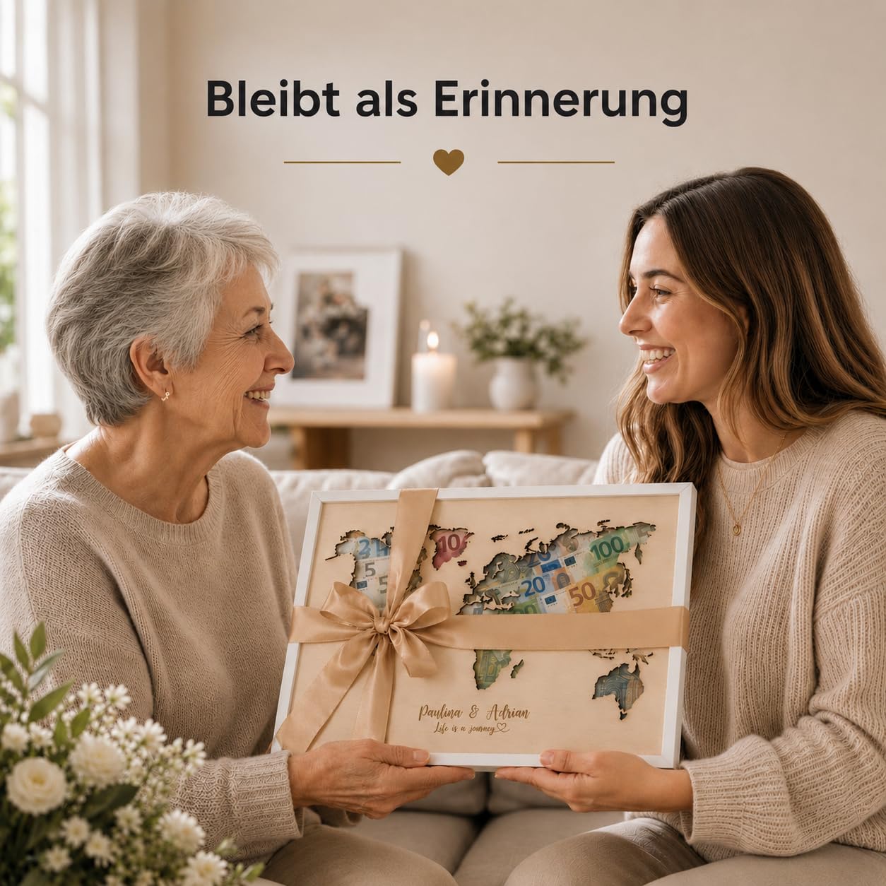 vonMia Personalisiertes Geldgeschenk Hochzeit, Weltkarte aus Holz im Bilderrahmen, A2 40 x 50 cm, Namen, Datum & Wunschtext individuell, Geschenk für Brautpaar