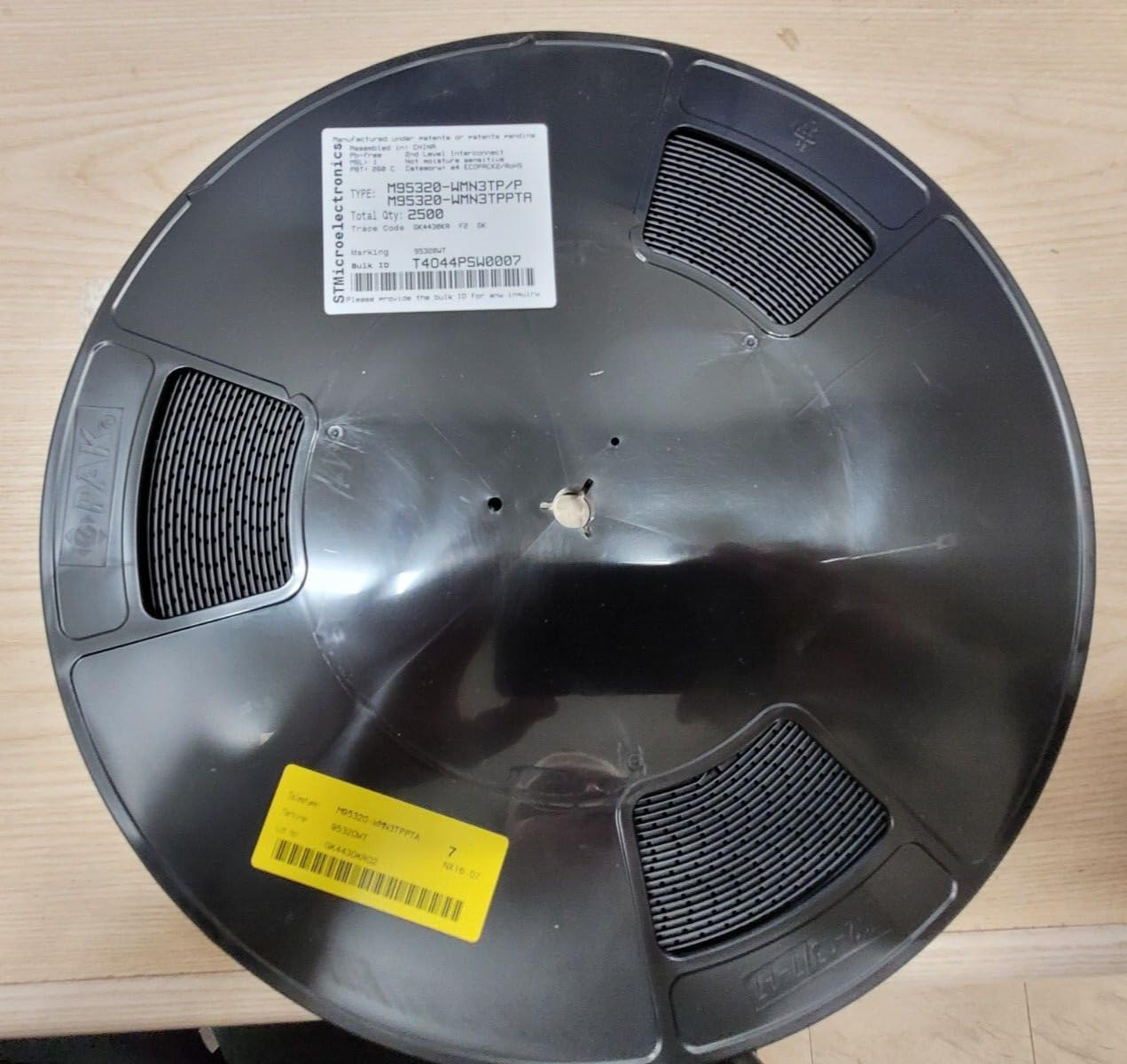 Generic (2500 PC) M95320-WMN3TP/P STM