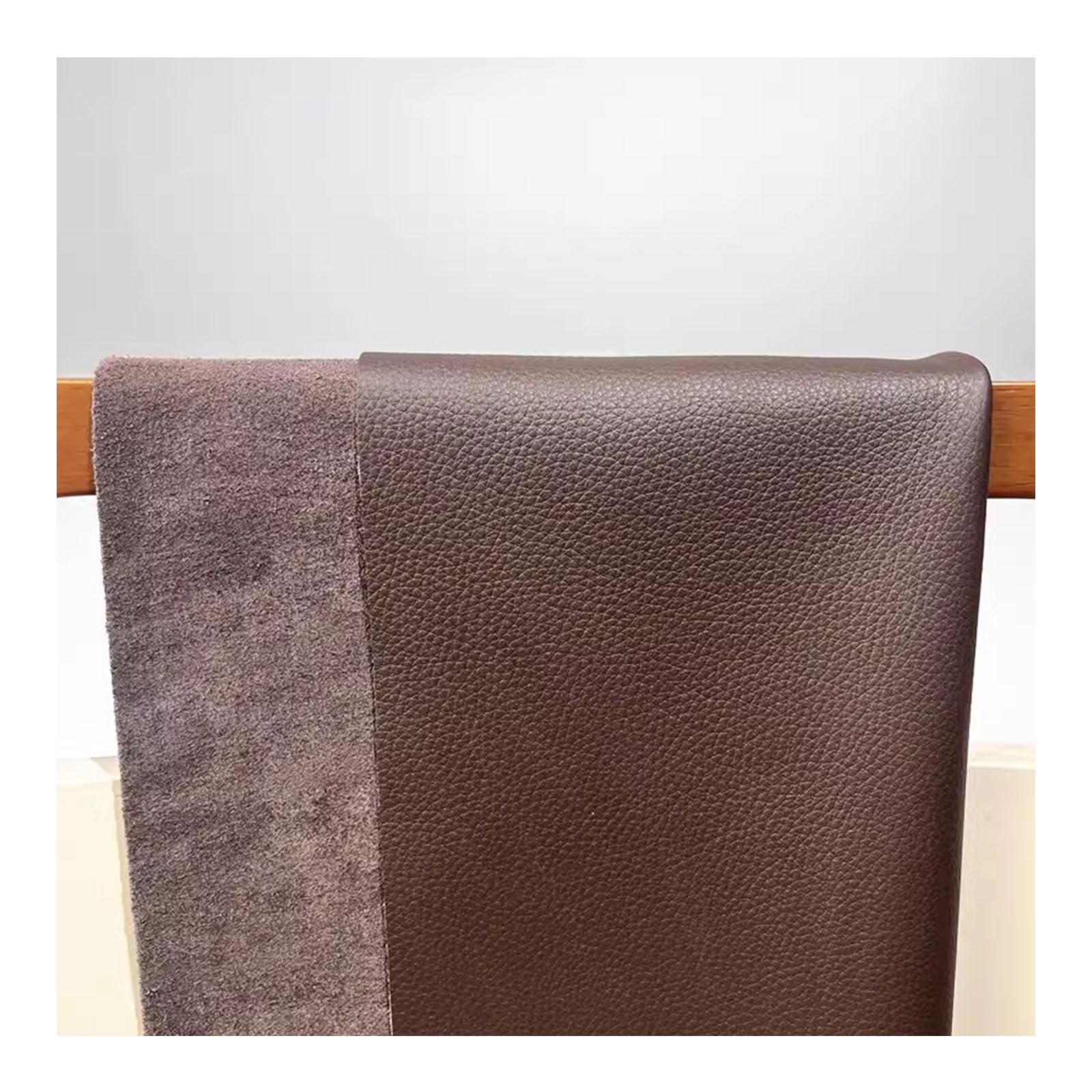 Yinian Piel de Vaca Piezas de Cuero de Grano Completo de 2.6 mm de Grosor Cuero de Vacuno Cuero Genuino curtido Cromo for Bricolaje, Cinturón, Billetera, Sofá, Asiento de Coche(Color:Brown 100x100CM)