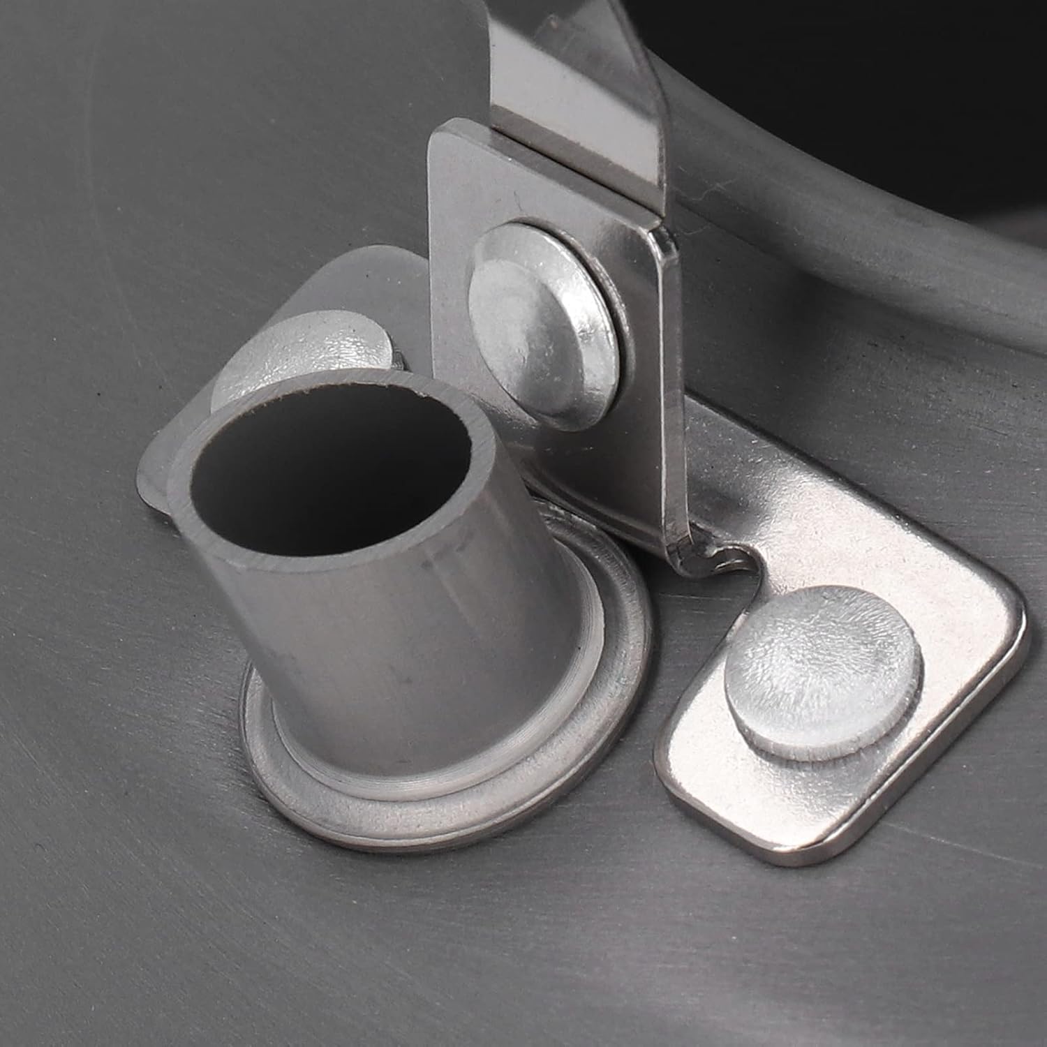 1.1L Outdoor Kettle, Anti Scalding Corrosion Resistant, Portable Tea Coffee Pot, Ideal for Camping Picnic, Made of Durable Aluminum Alloy