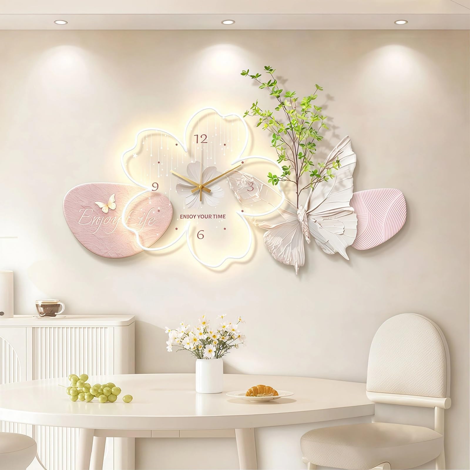 Horloge murale florale 3D résout le tic-tac et illumine vos murs sombres