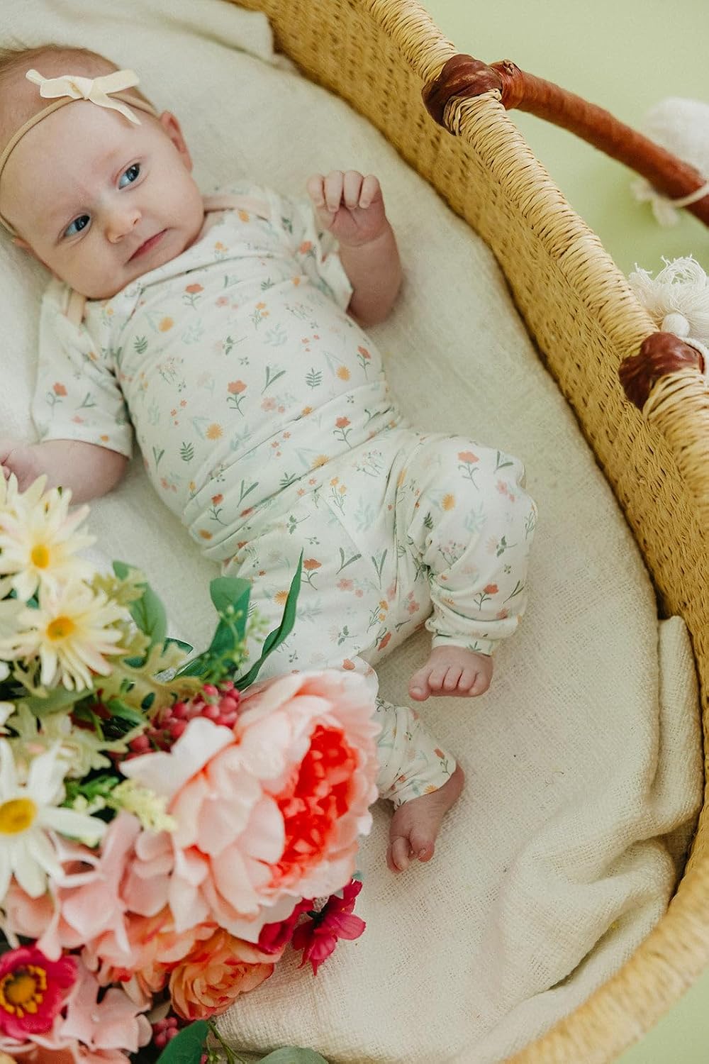 Copper Pearl Short Sleeve Bodysuit Baby: Ultra Soft Bodysuits for Newborns, Boys, Girls, and Infants - Stylish, Comfortable, Overlap Shoulders, Premium Knit Fabric - Mabel, Newborn