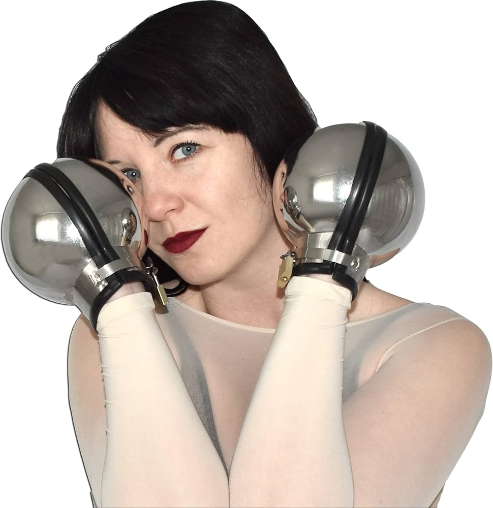 Tartandan tikilgan quyosh yubka Qora ayollar va oq erkaklar bilan porno