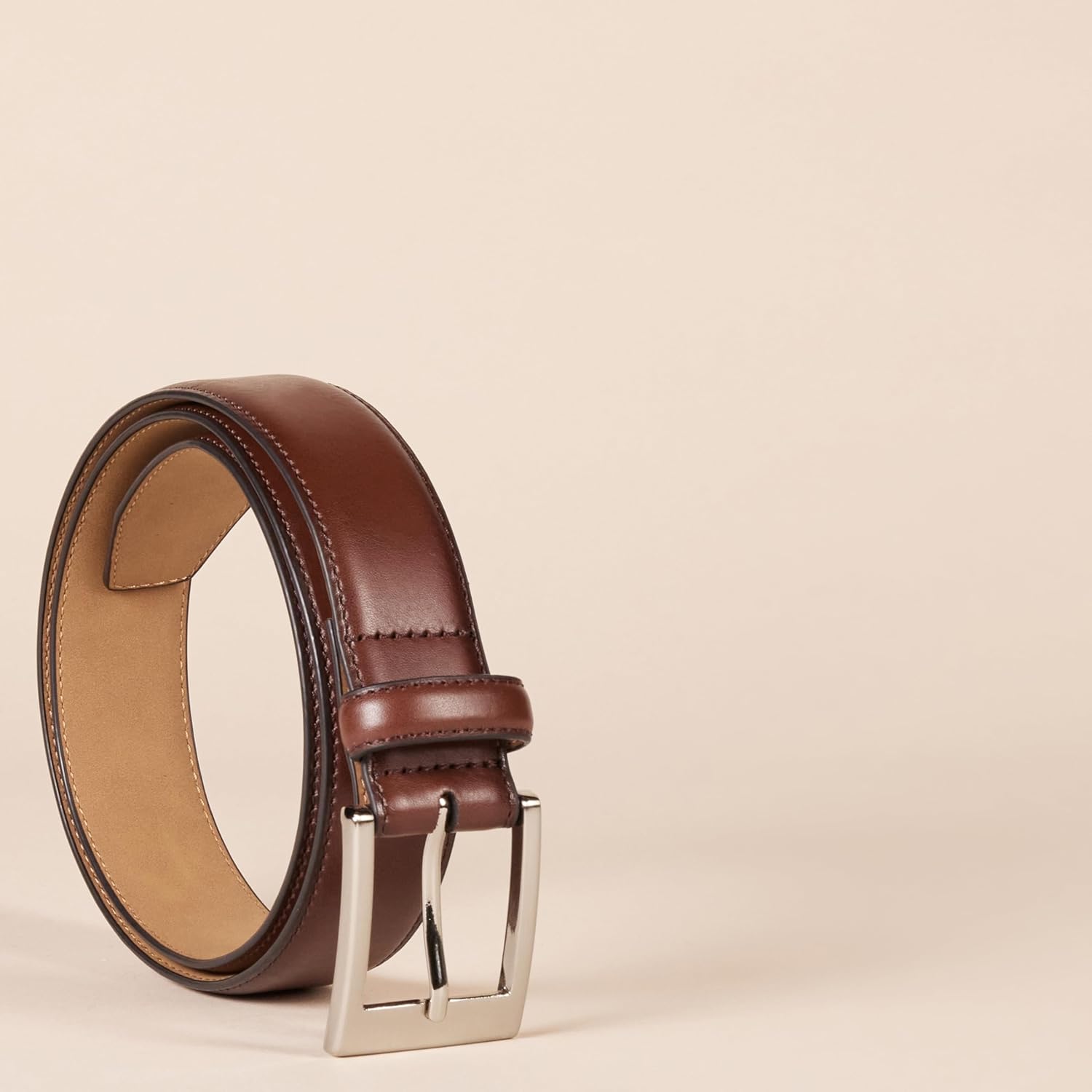 Amazon Essentials Men's Leather Belt, Classic Style - Image 2