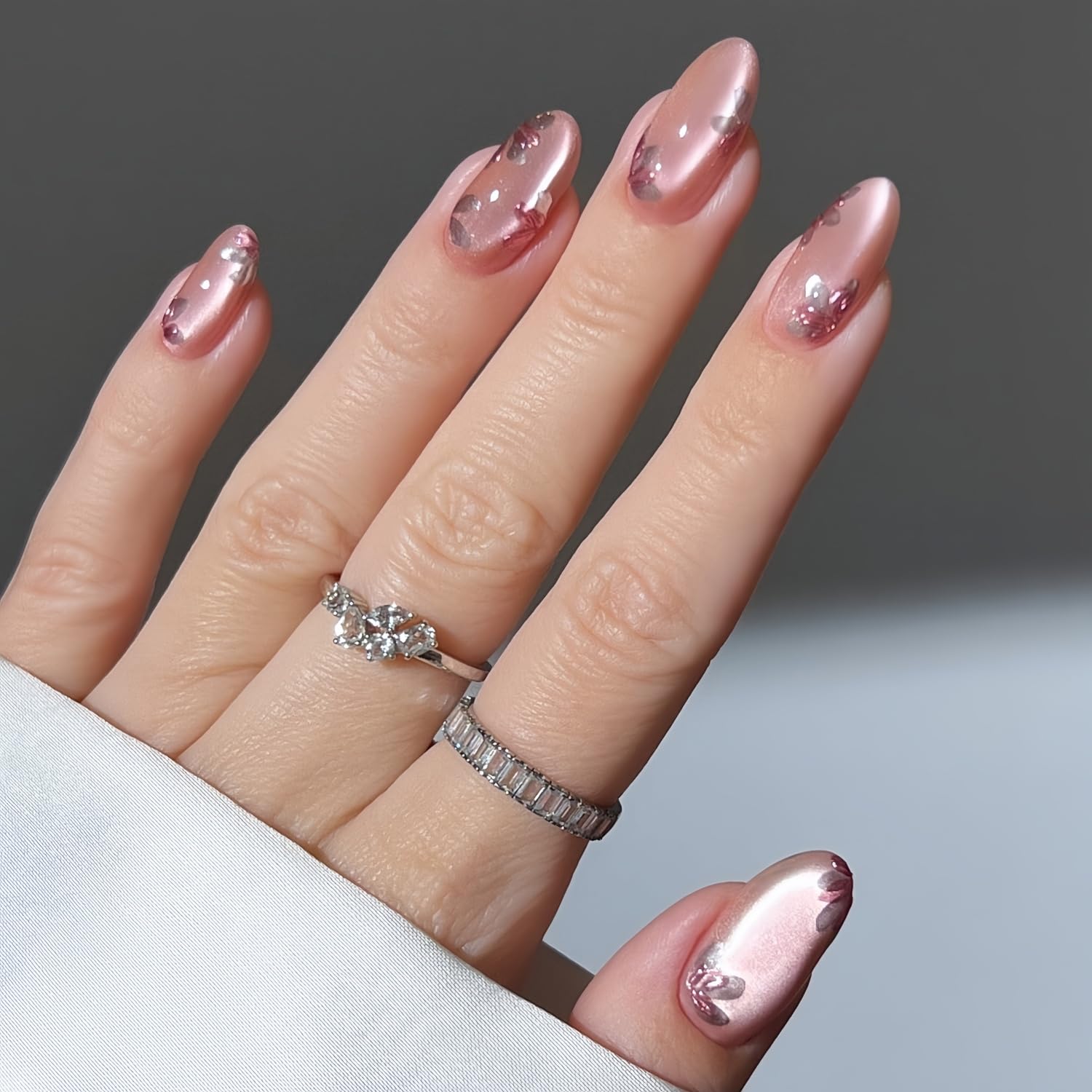 senvenski Jelly Glass Cat Eye Gel Nail Polish with Magnet 15ML Magnetic 3D Galaxy Holographic Glitter Translucent Sheer Color Gel Polish Salon Home DIY (Nude, MY1-004) image 2