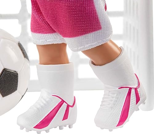 Miniatura 5 de Barbie Juego de entrenador de fútbol con muñeca de entrenador de fútbol rubia, muñeca estudiantil y accesorios