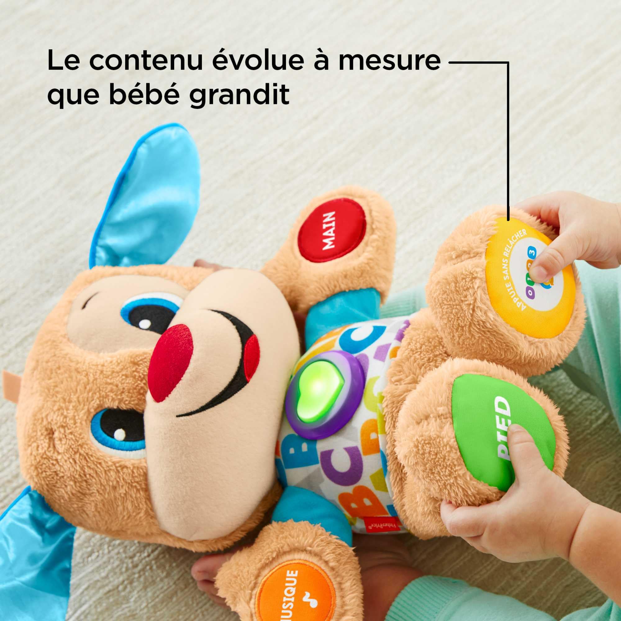 Fisher-Price Peluche Eveil Progressif Musicale Interactive 75 Chansons 3 Niveaux Jouet Bébé 6 Mois FPM44