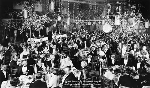 Premios de la Academia 1929 Nbanquet en la primera ceremonia de entrega de premios de la Academia 16 de mayo de 1929 En la habitación de la flor del
