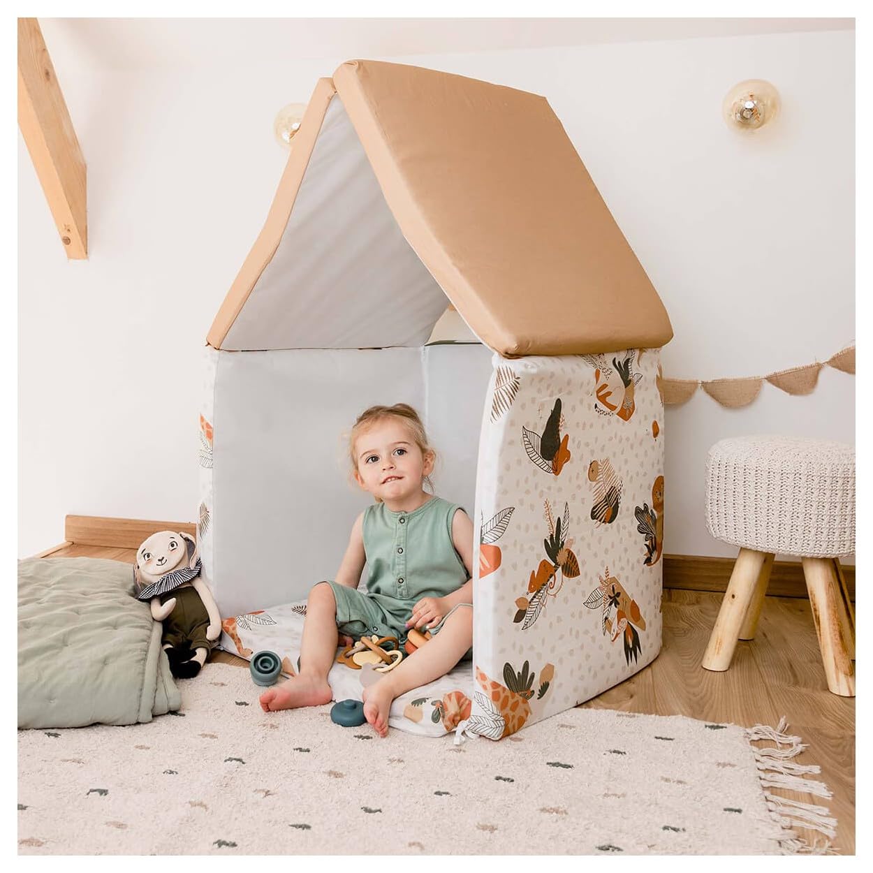 Tinéo - Maxi tapis d'éveil imprimé jungle Amazonie - Tapis de jeux bébé et tapis de motricité bébé en mousse déhoussable et pliable - Multifonction 5 en 1 - Grande surface de jeu - Dès la naissance