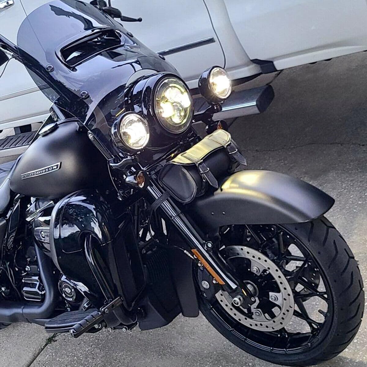 For harley street glide fog passing light kit LED motorcycle fog Auxiliary Lighting Bracket for harley davidson spot light bracket (Complete sets - Gloss Black)