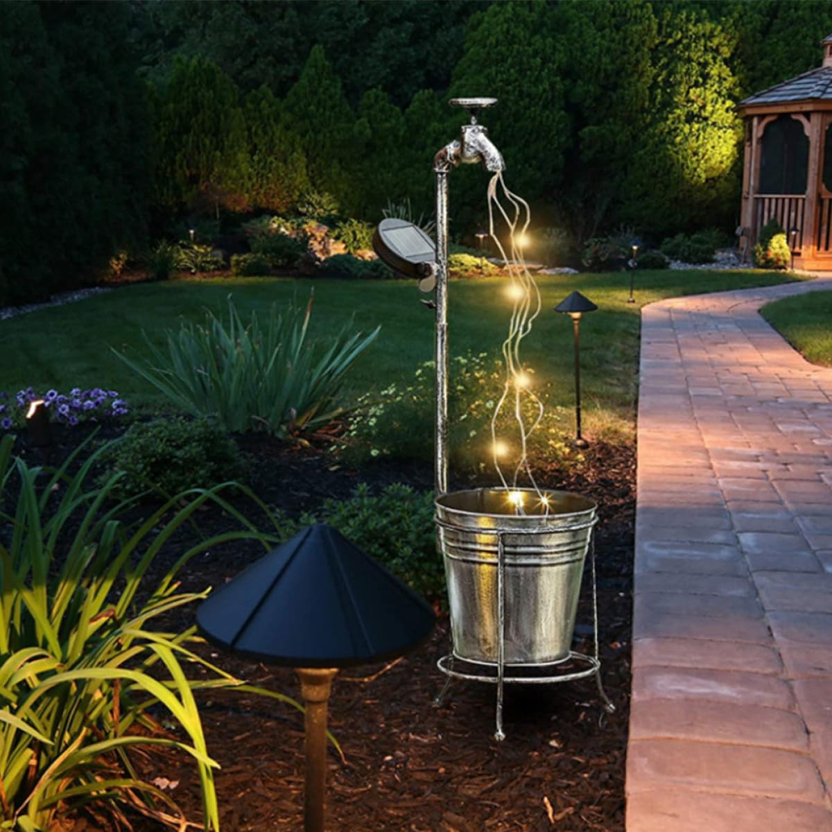 INOOMP Luces Solares para Grifo de Jardín Panel Solar, Lámpara de Hierro Forjado para Decoración de Césped y Patio Exterior