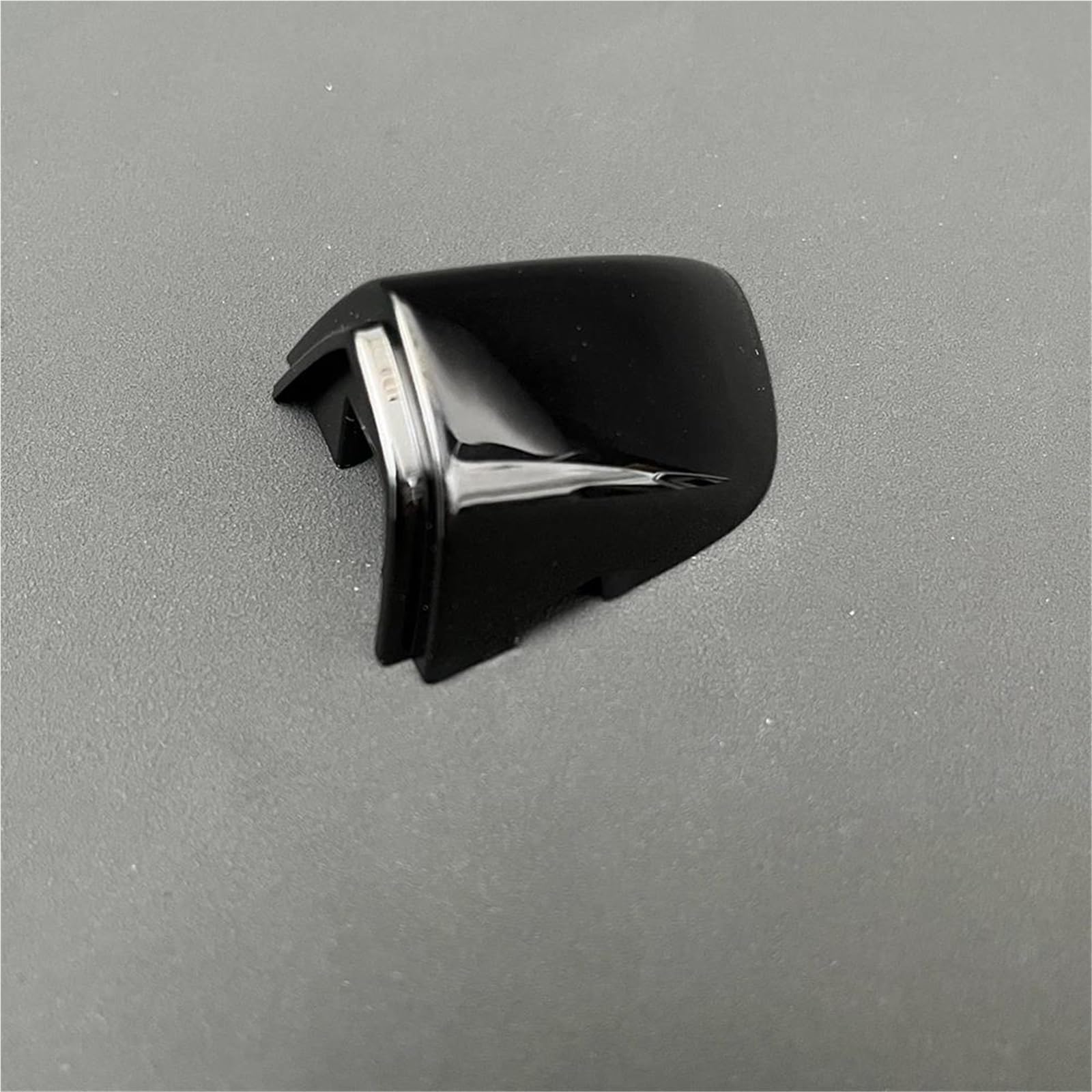 YUEYZHK 5KD837879 18G837879 1K8837879 Car Front Left Door Handle Cover Lock Cylinder Cap Trim for Skoda for Superb 2009-2015(Style 2)