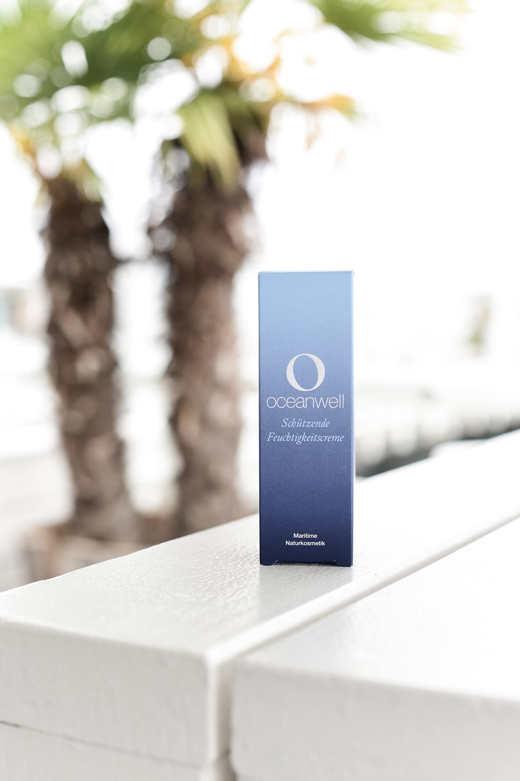 Oceanwell Basic | Schützende Feuchtigkeitscreme | NATRUE zertifiziert | Hochkonzentrierter Algenextrakt spendet intensiv Feuchtigkeit | 2 x 50 ml