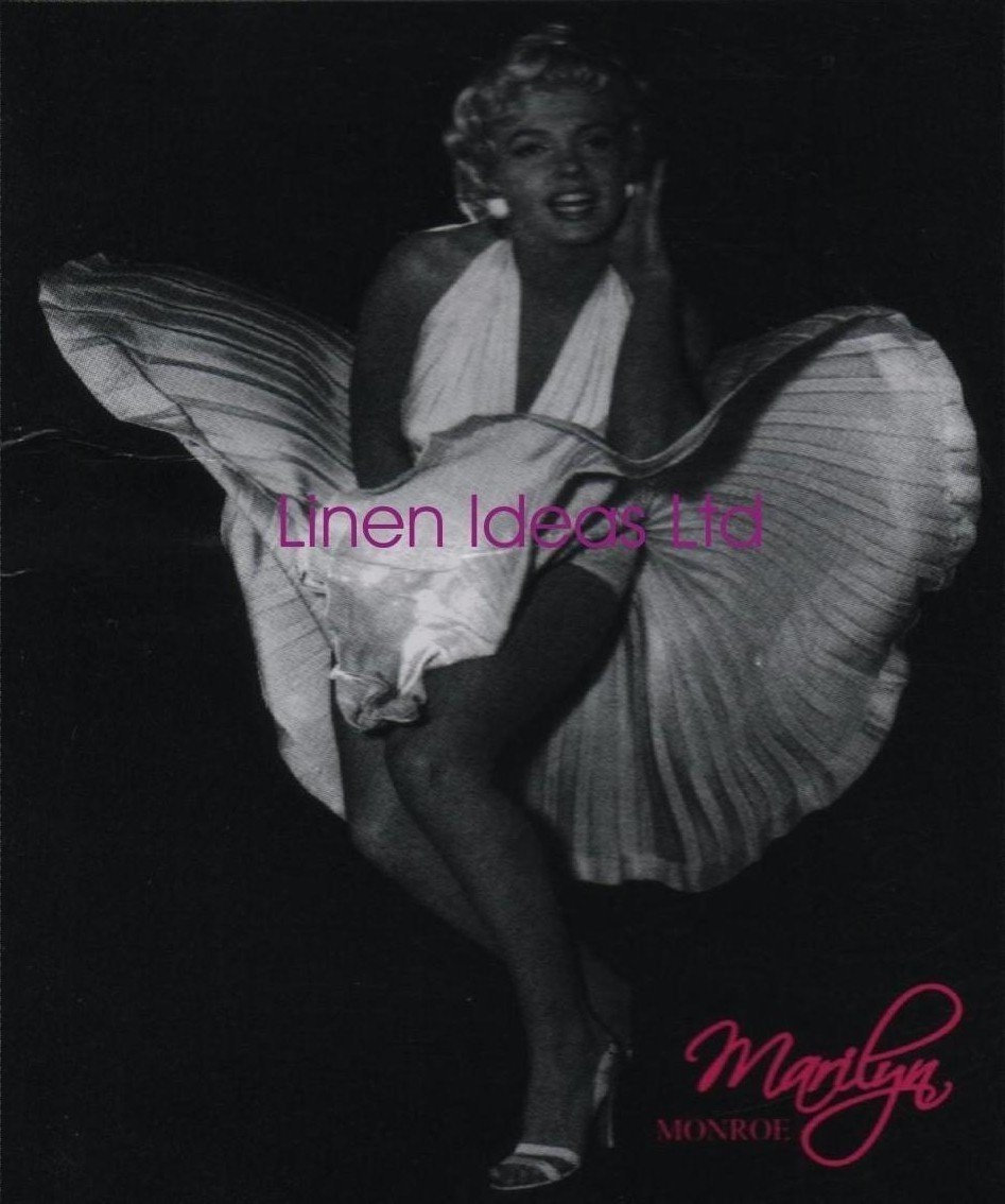 MARILYN MONROE LEGEND BLACK SEVEN YEAR ITCH FLEECE BLANKET THROW NEW OFFICIAL LICENSED PRODUCT